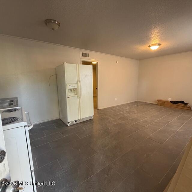 6418 Walnut Street Property Photo 3