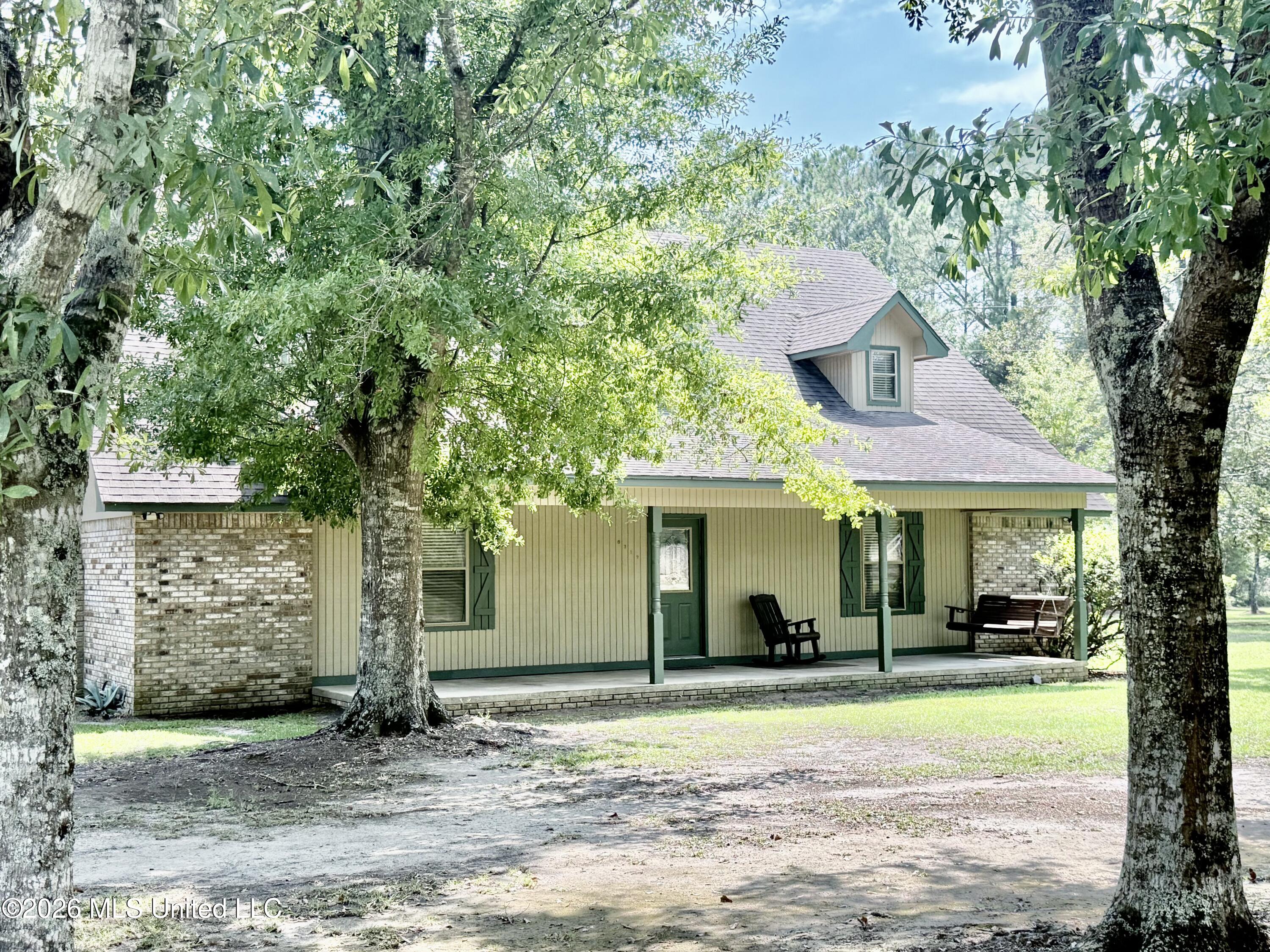 6312 Bond Hill Road Property Photo 2
