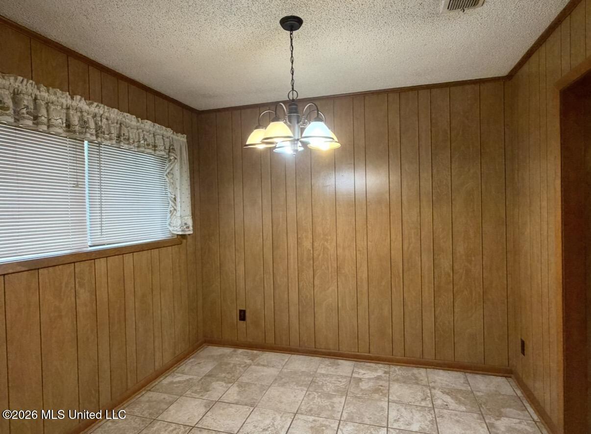 314 Pinehurst Circle Property Photo 9
