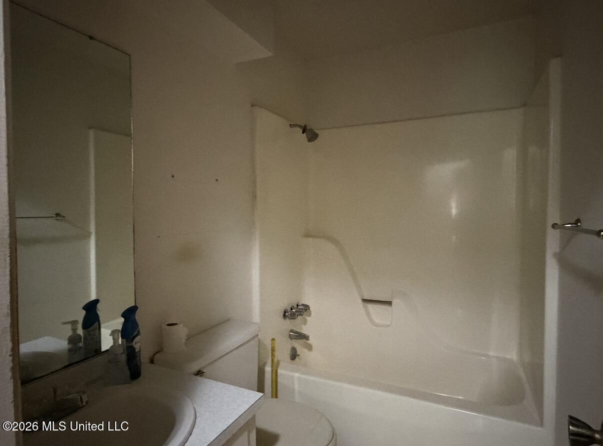 314 Pinehurst Circle Property Photo 16