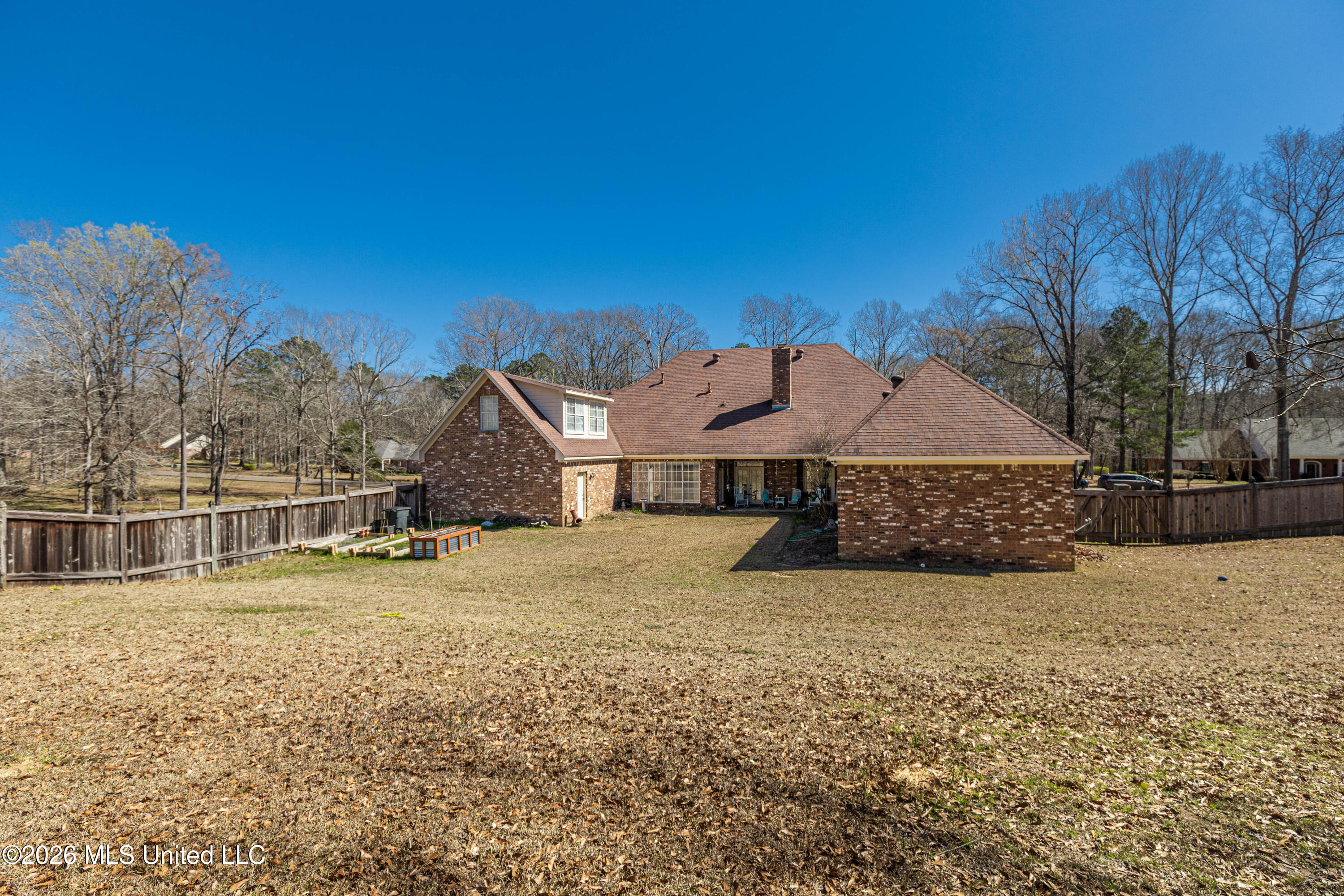 122 Windsor Boulevard Property Photo 14