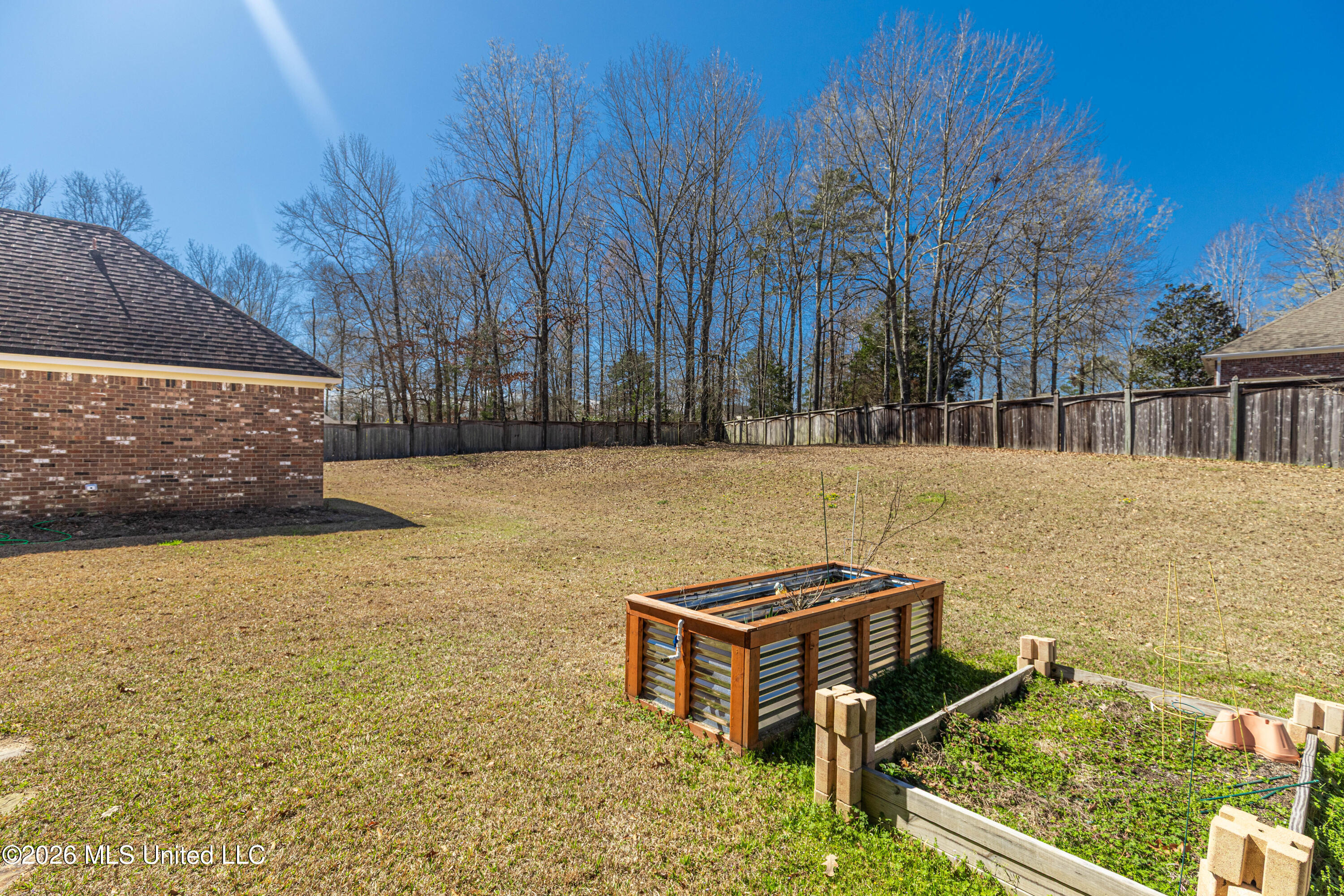 122 Windsor Boulevard Property Photo 21