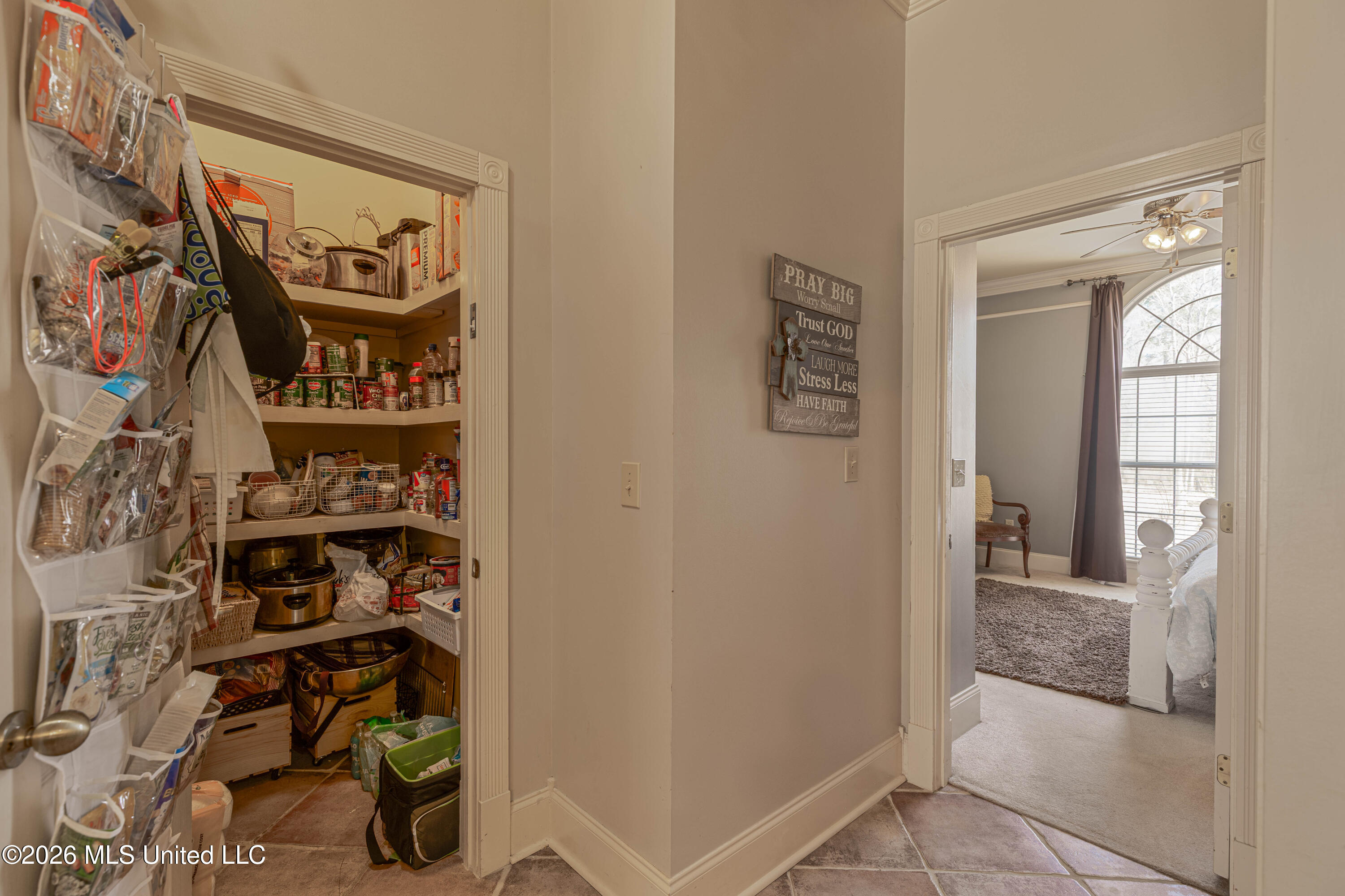 122 Windsor Boulevard Property Photo 47