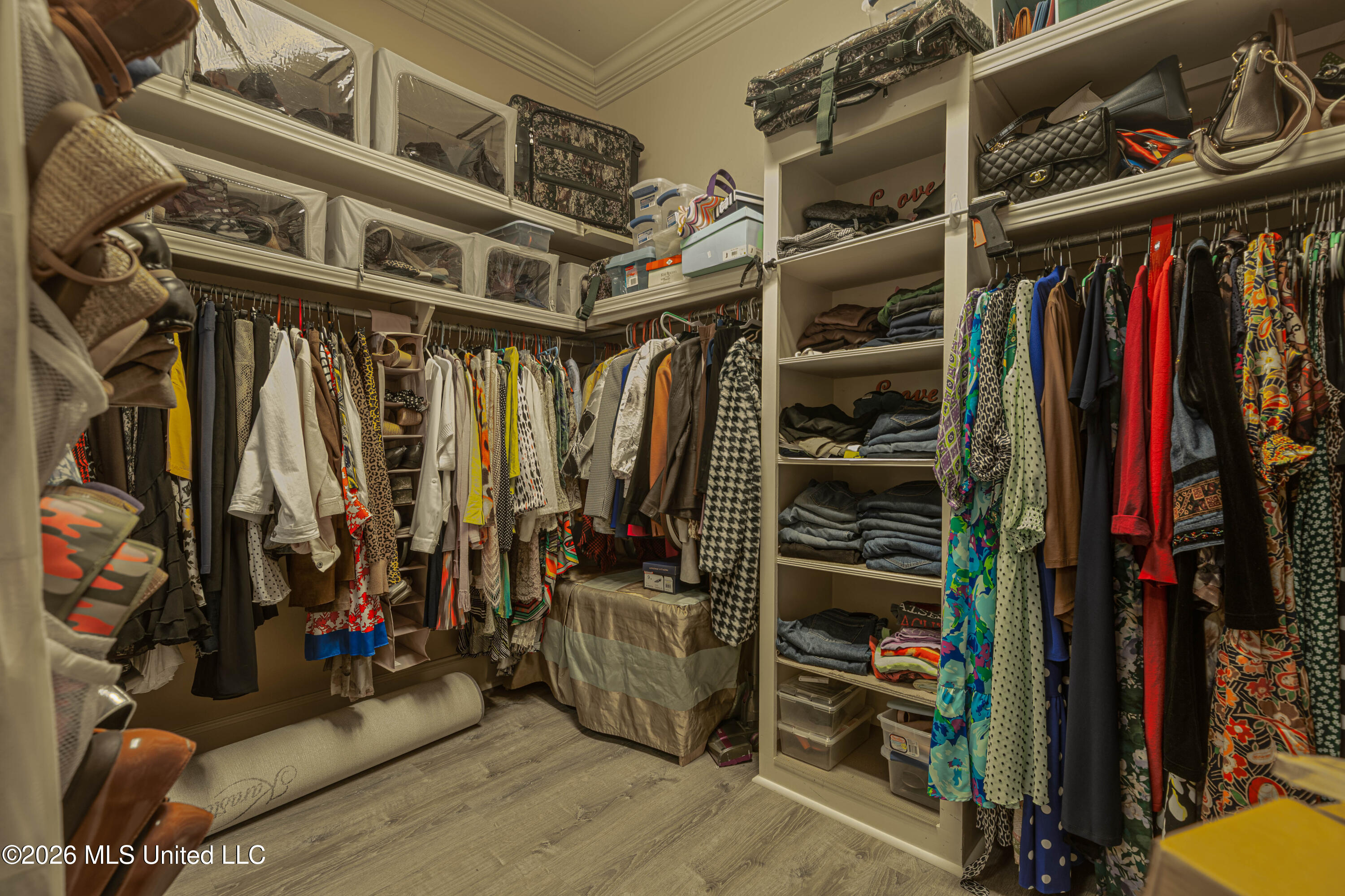 122 Windsor Boulevard Property Photo 75