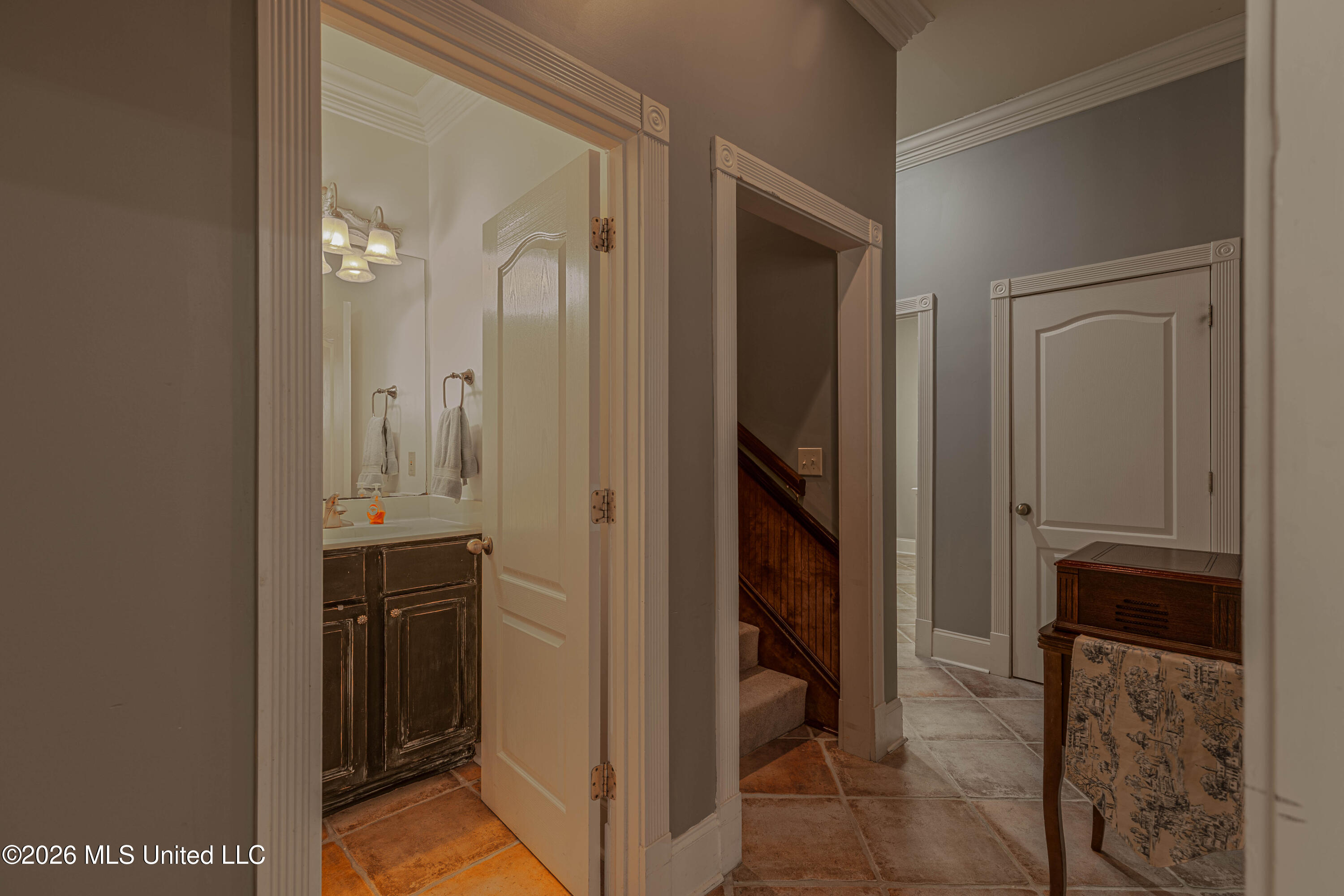 122 Windsor Boulevard Property Photo 76