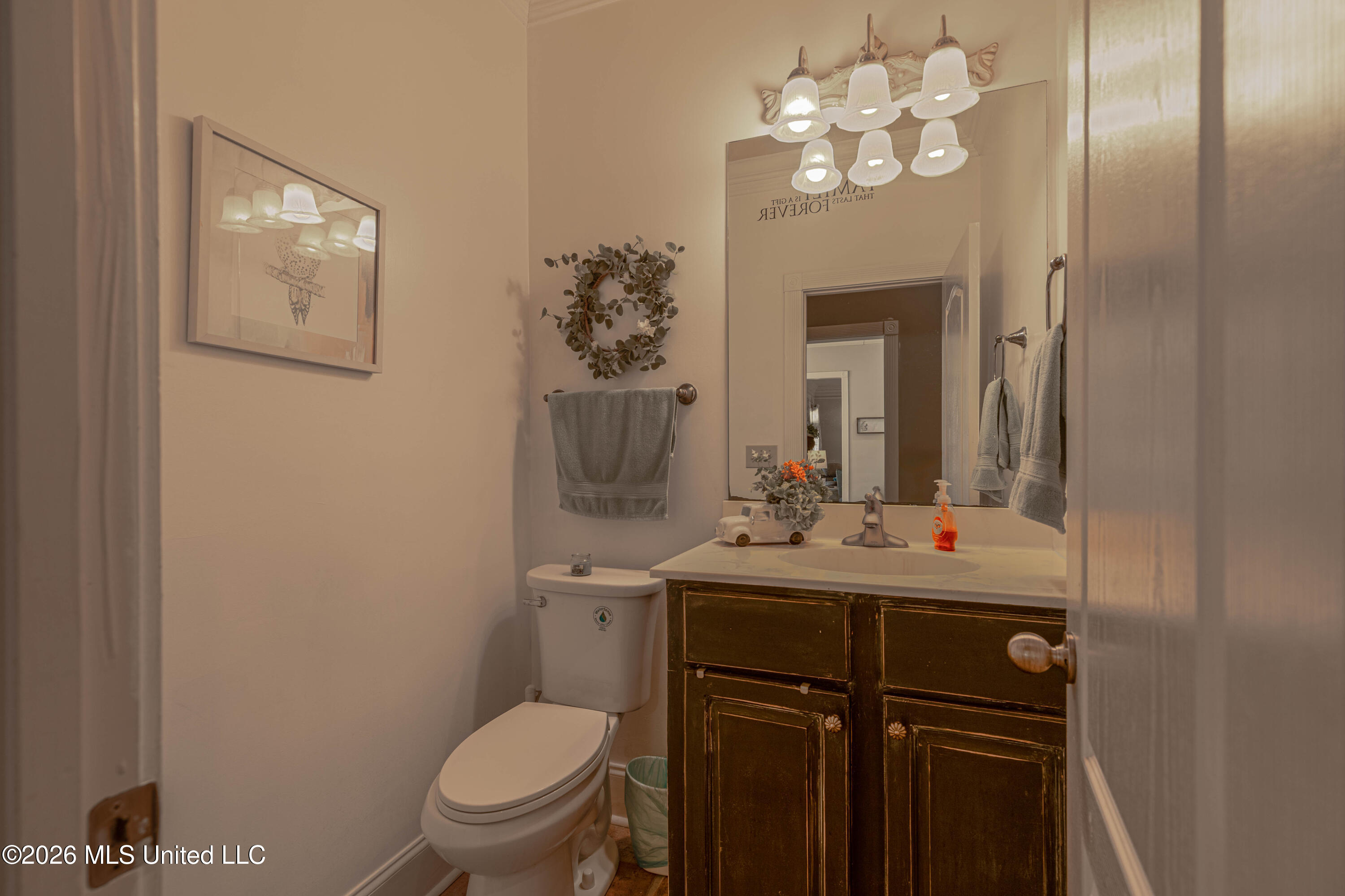 122 Windsor Boulevard Property Photo 77