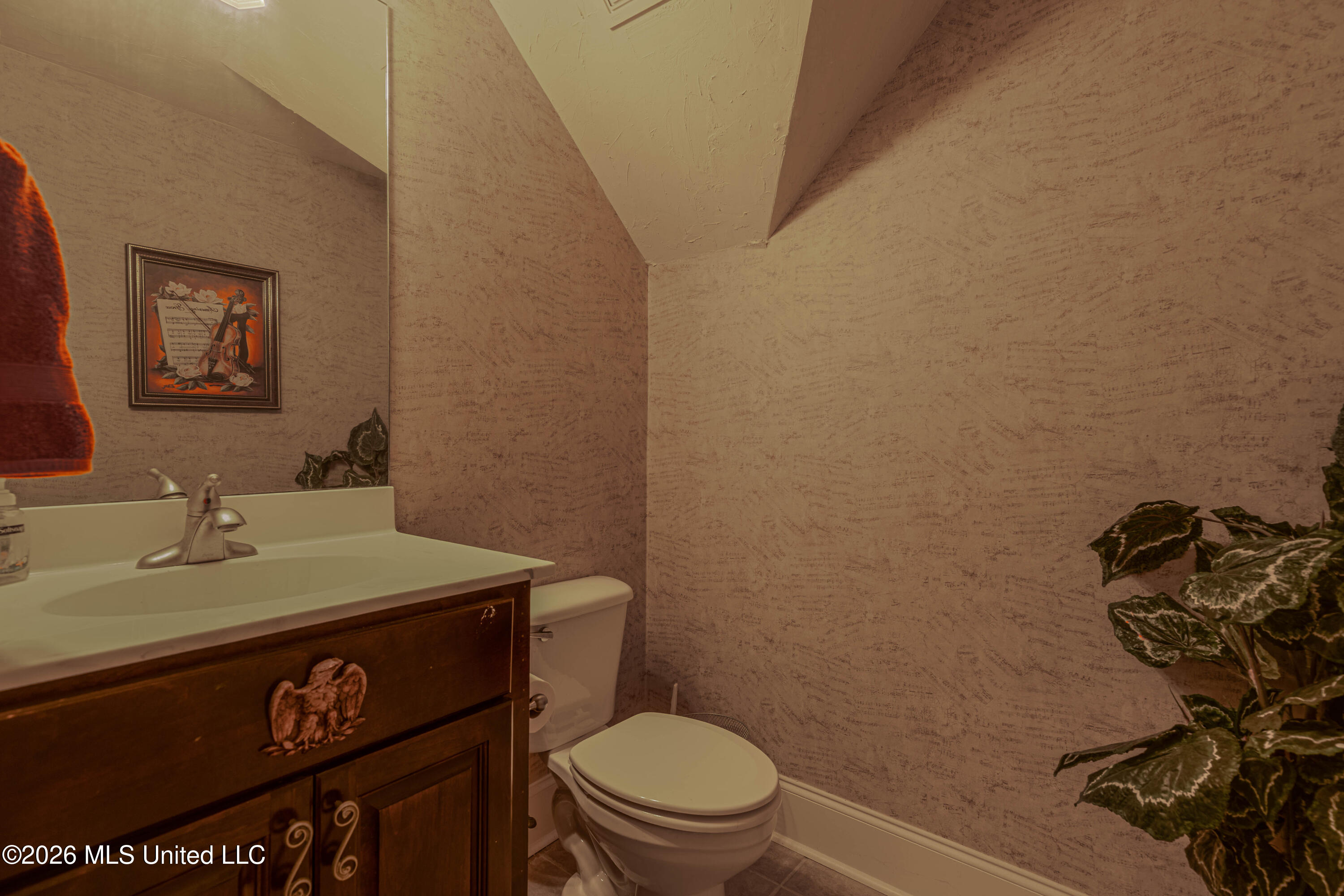 122 Windsor Boulevard Property Photo 94