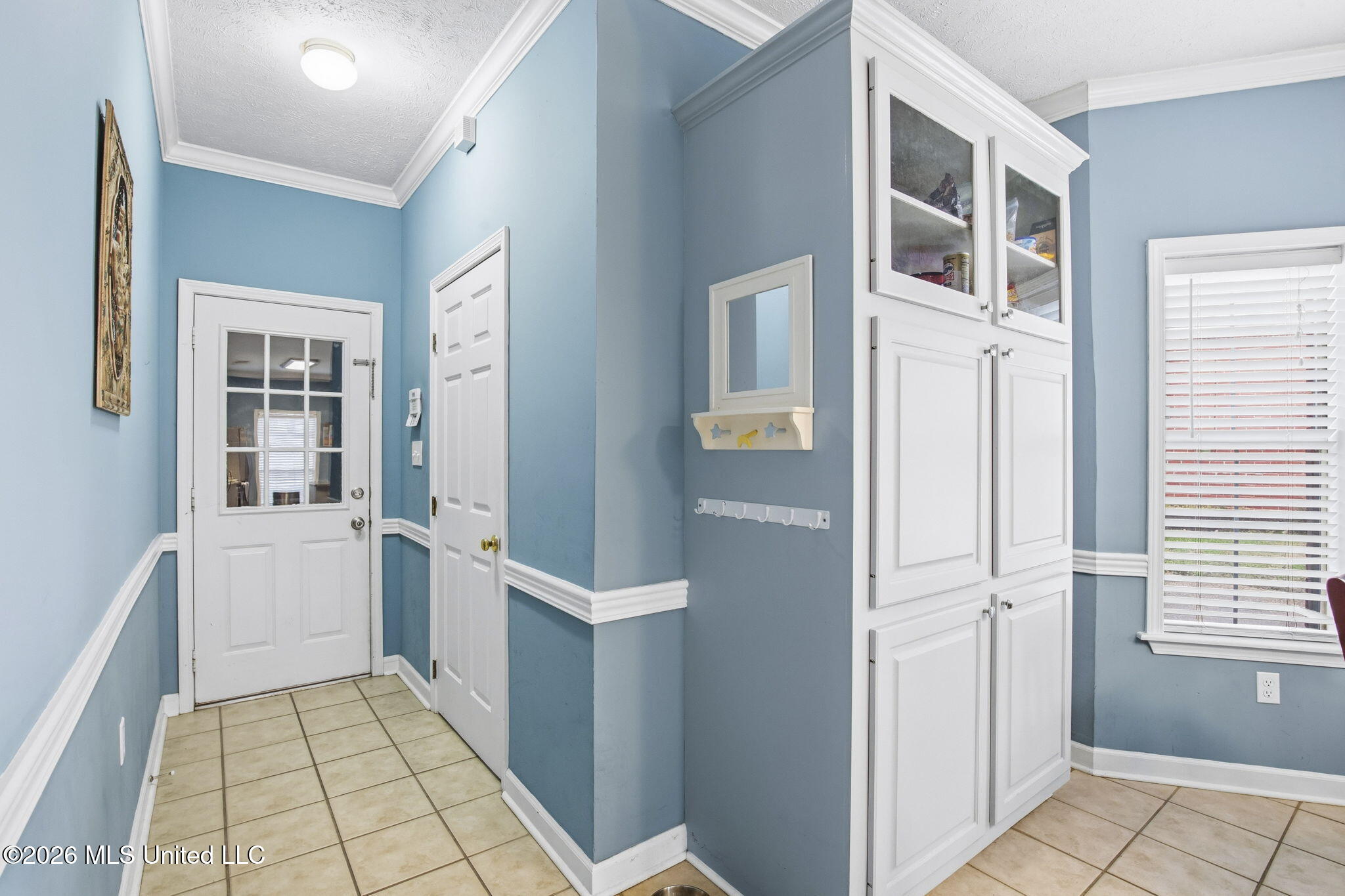 180 Woodlands Cove Property Photo 12