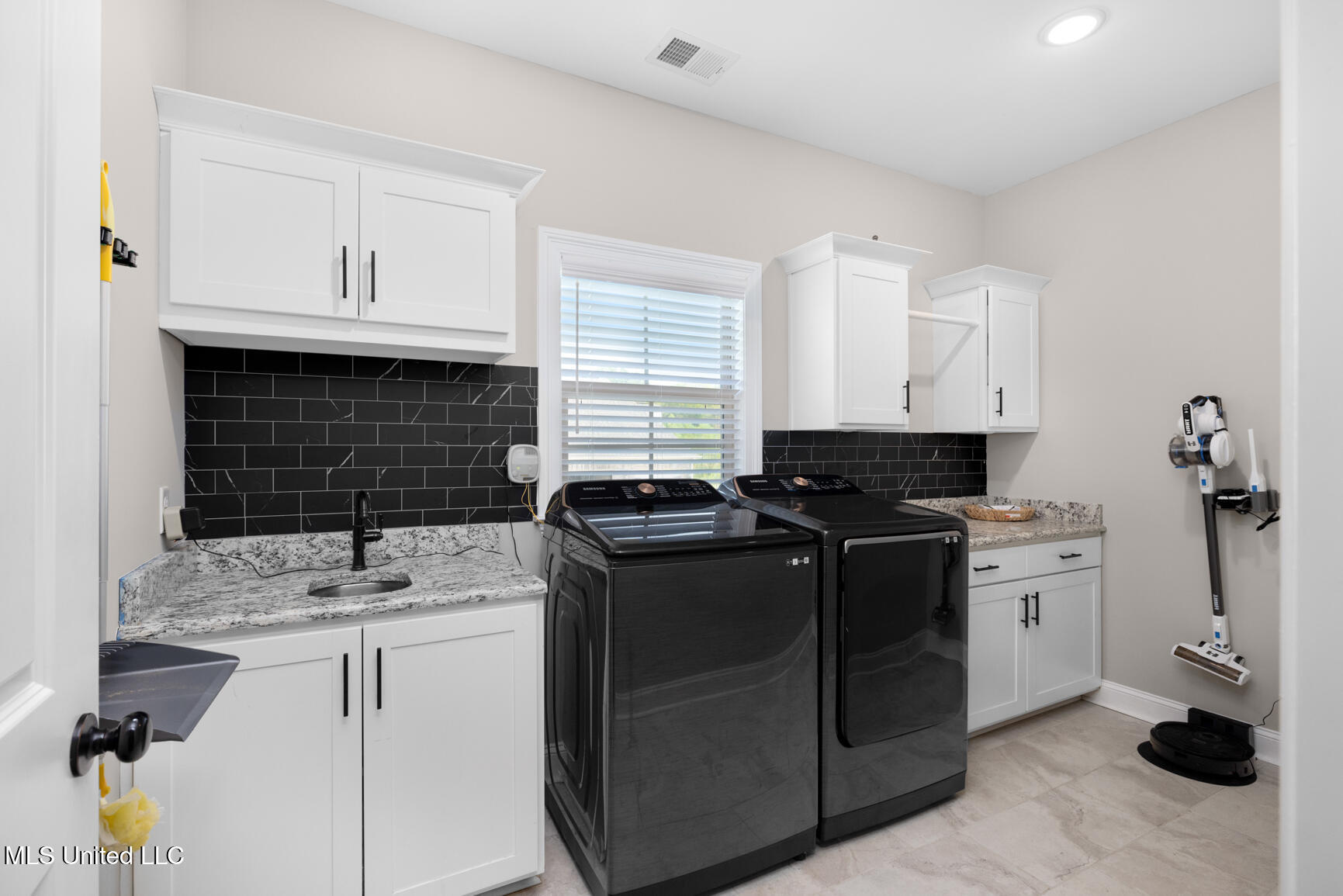 2008 Slocum Road Property Photo 26