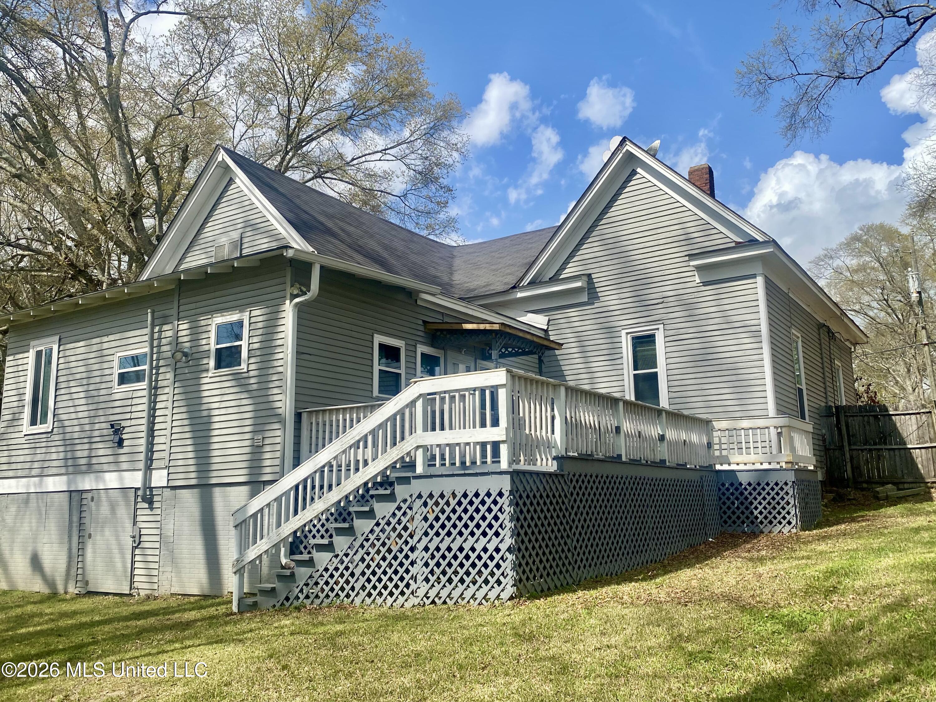 106 Ainsworth Street Property Photo 10