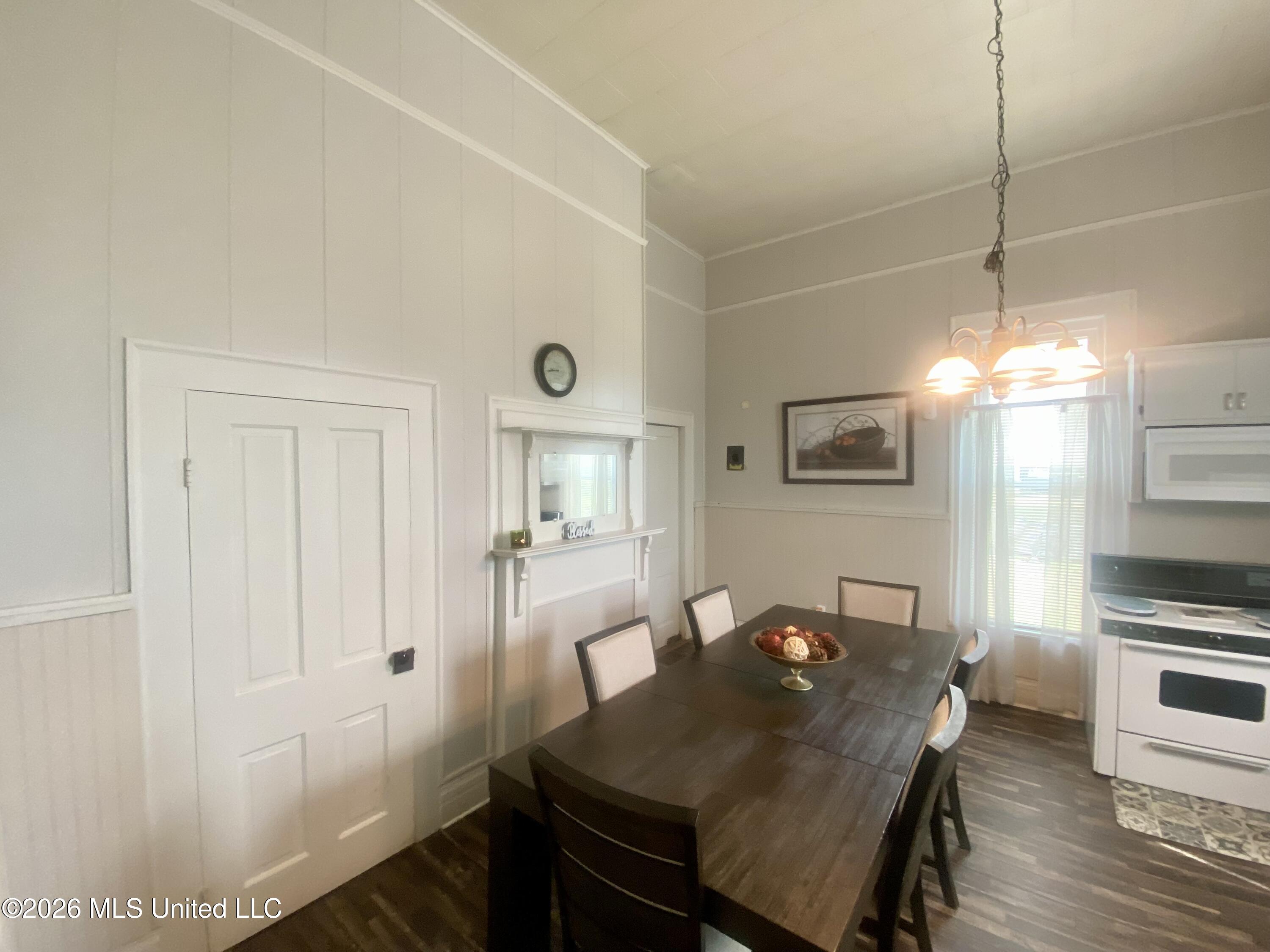 106 Ainsworth Street Property Photo 25