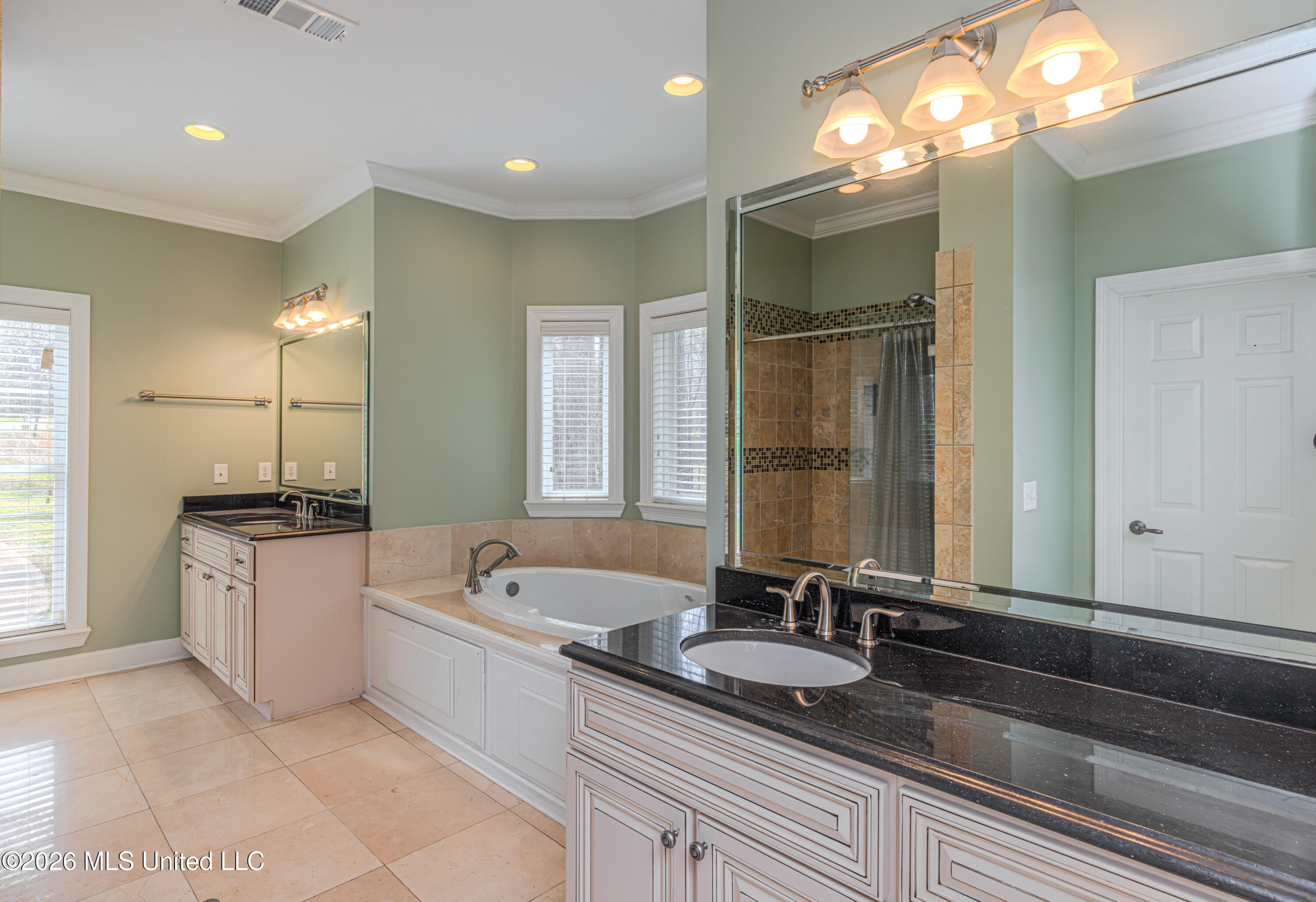 2 Atlanta Cove Property Photo 19