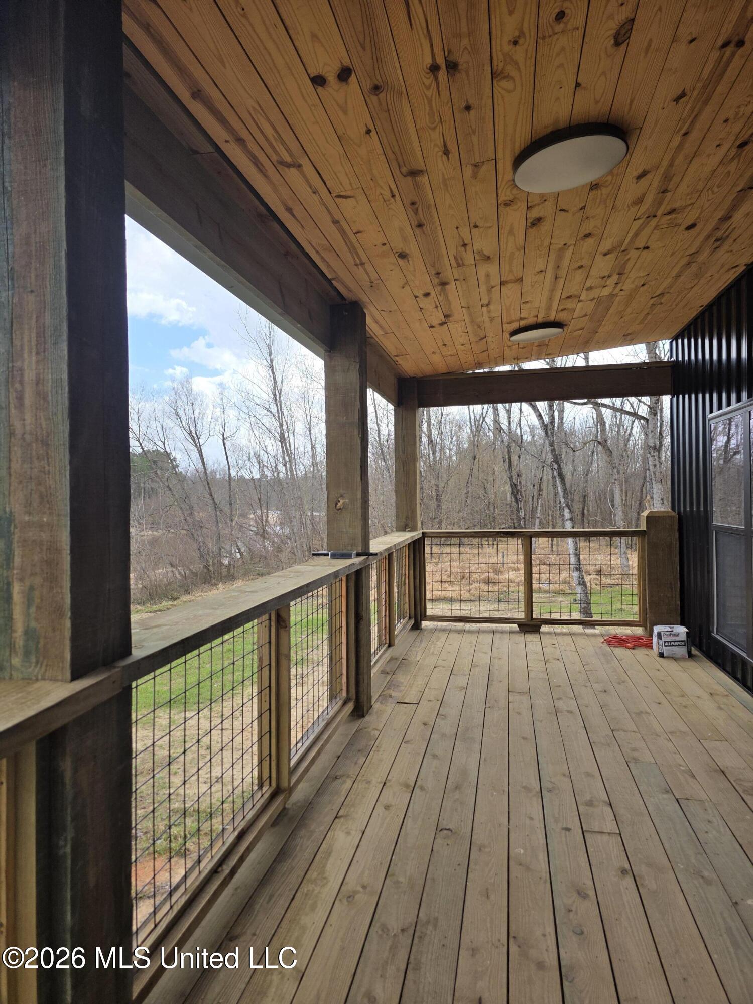 1160 Cottonwood Drive Property Photo 4