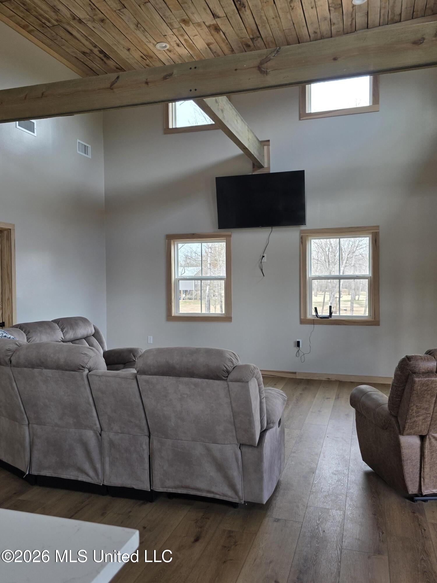 1160 Cottonwood Drive Property Photo 6