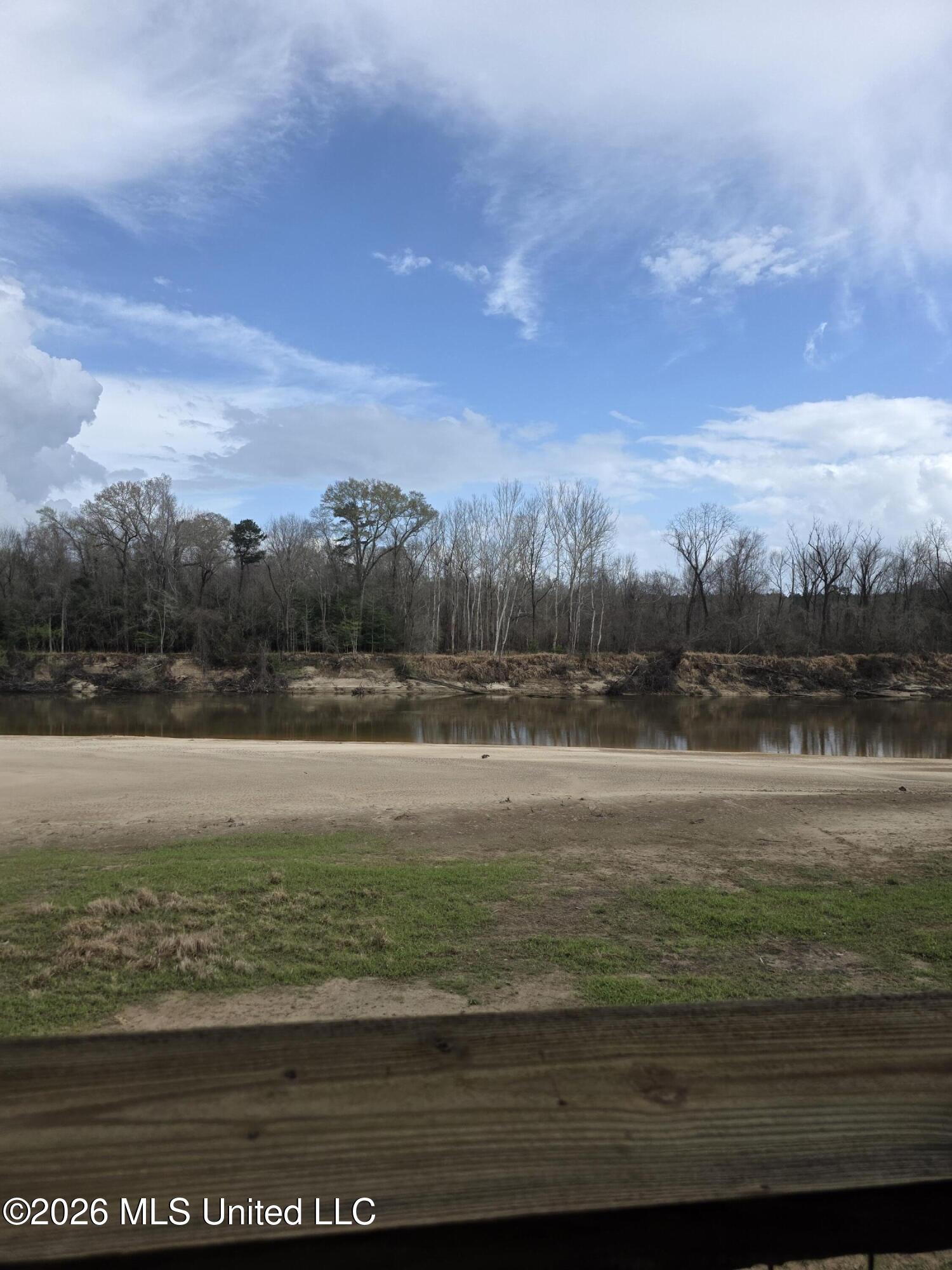 1160 Cottonwood Drive Property Photo 8