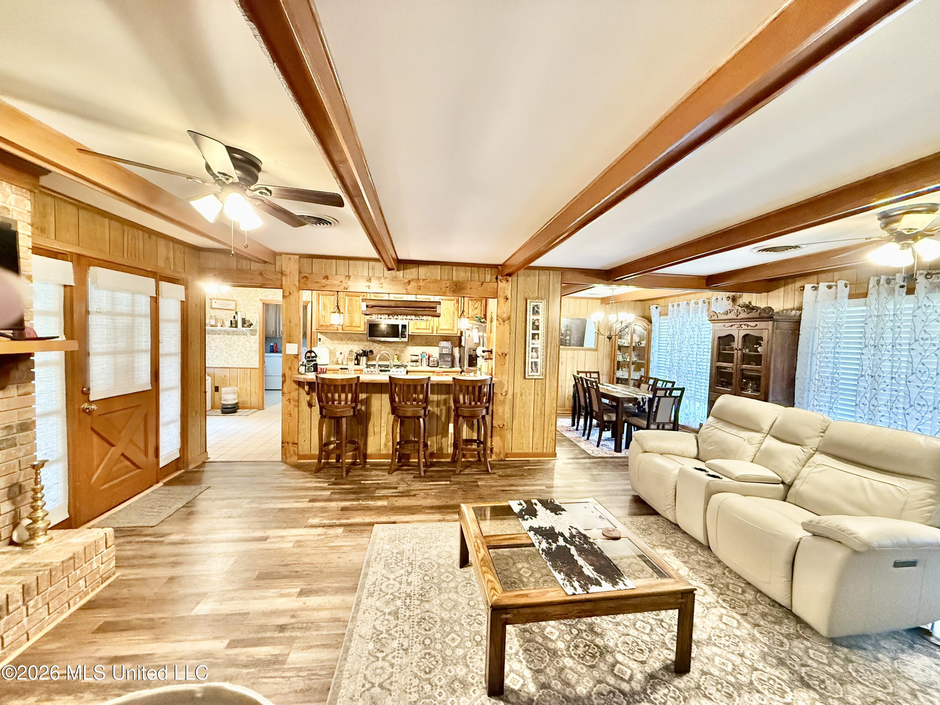 1068 E Gallman Road Property Photo 18