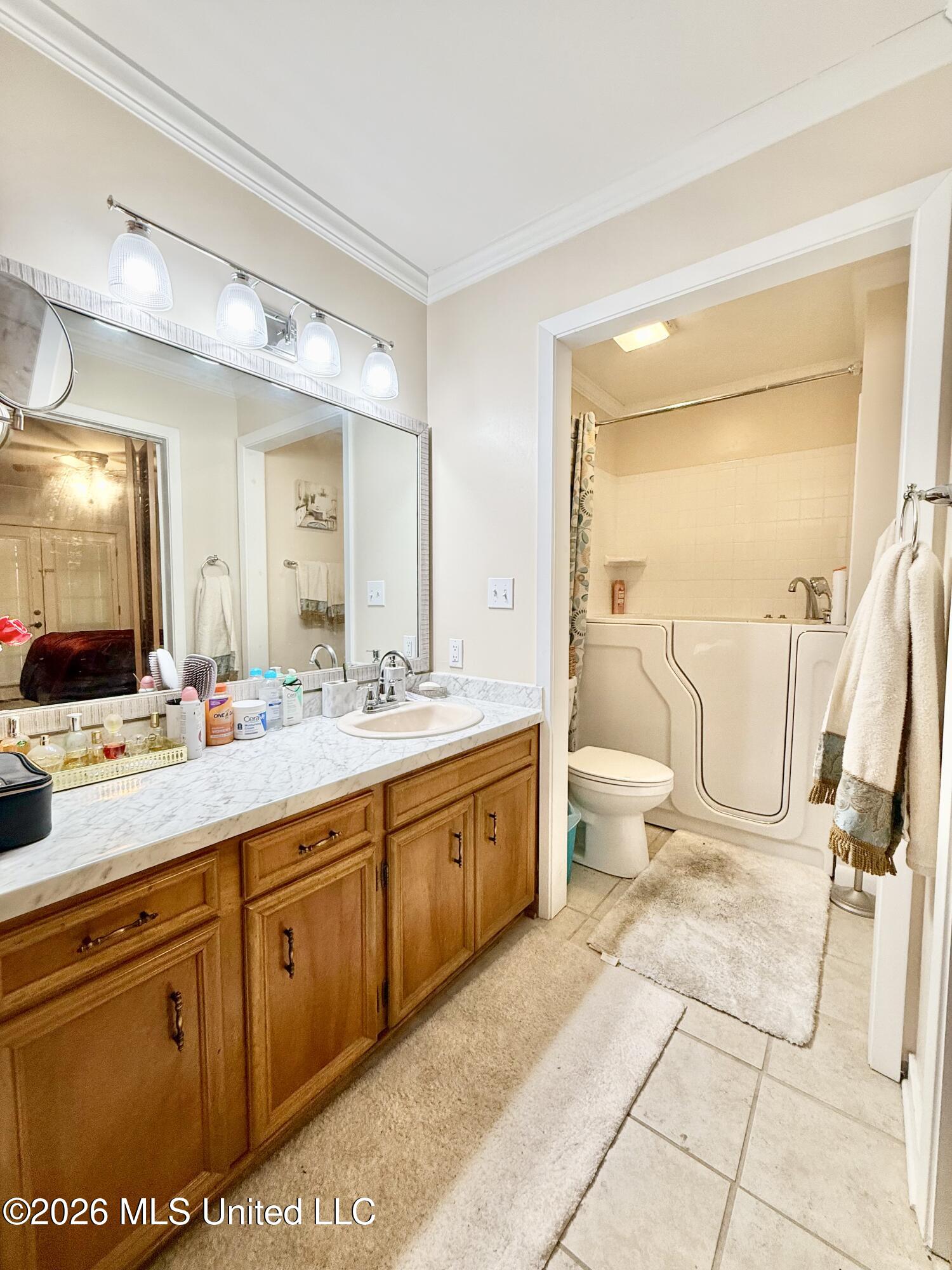 1068 E Gallman Road Property Photo 36