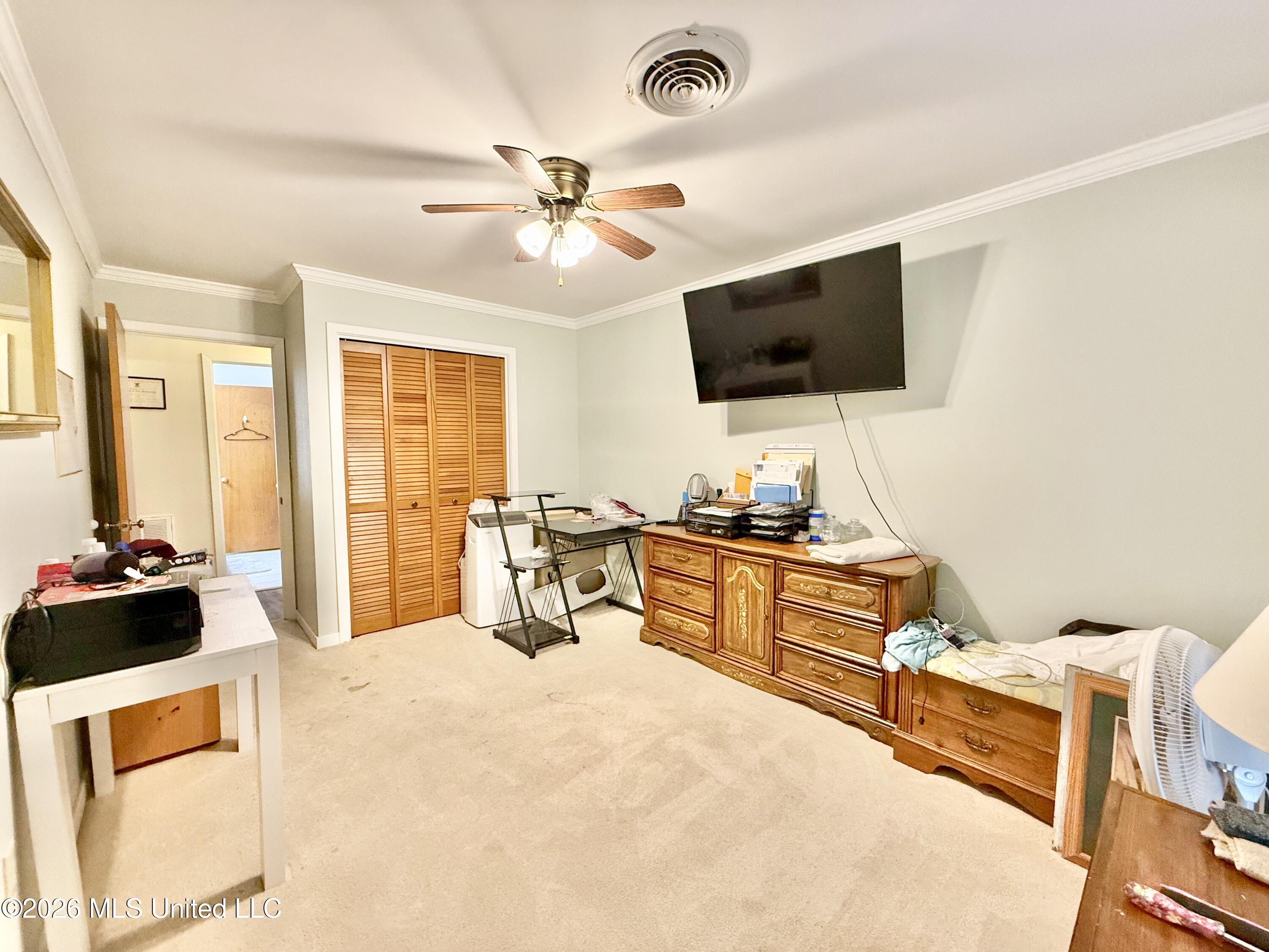 1068 E Gallman Road Property Photo 40