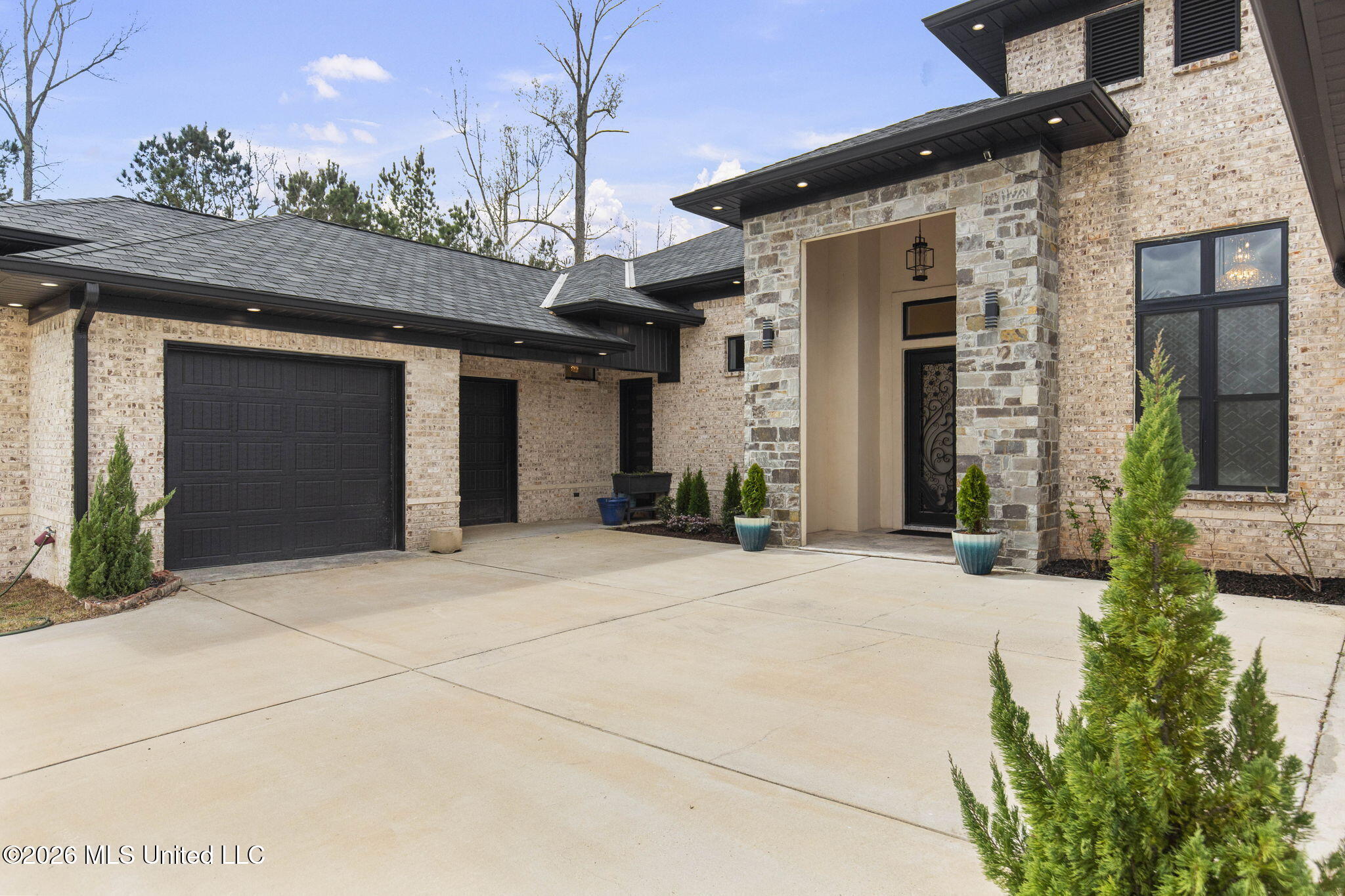 125 Breckenridge Drive Property Photo 6