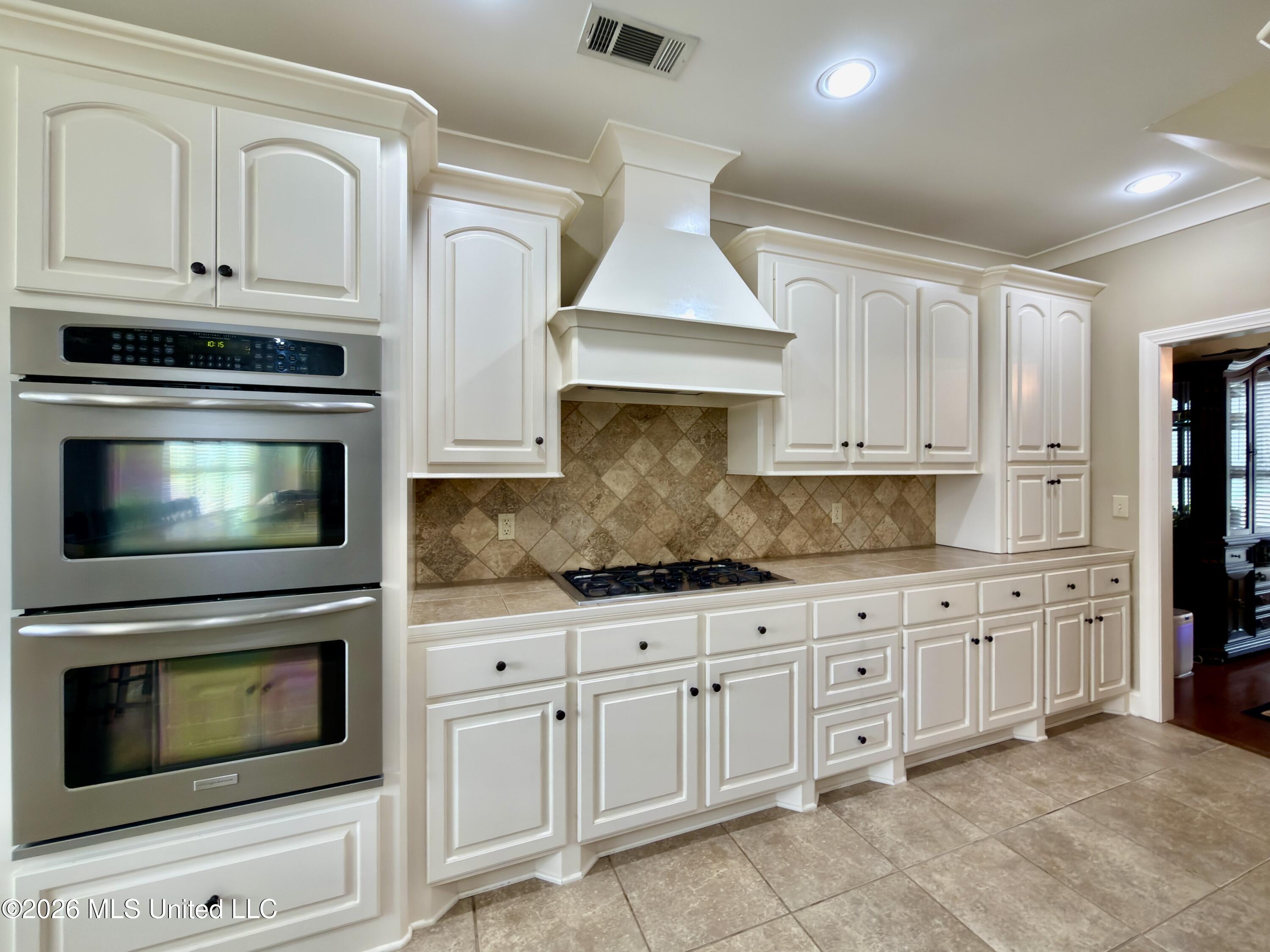 118 Bentwood Drive Property Photo 19