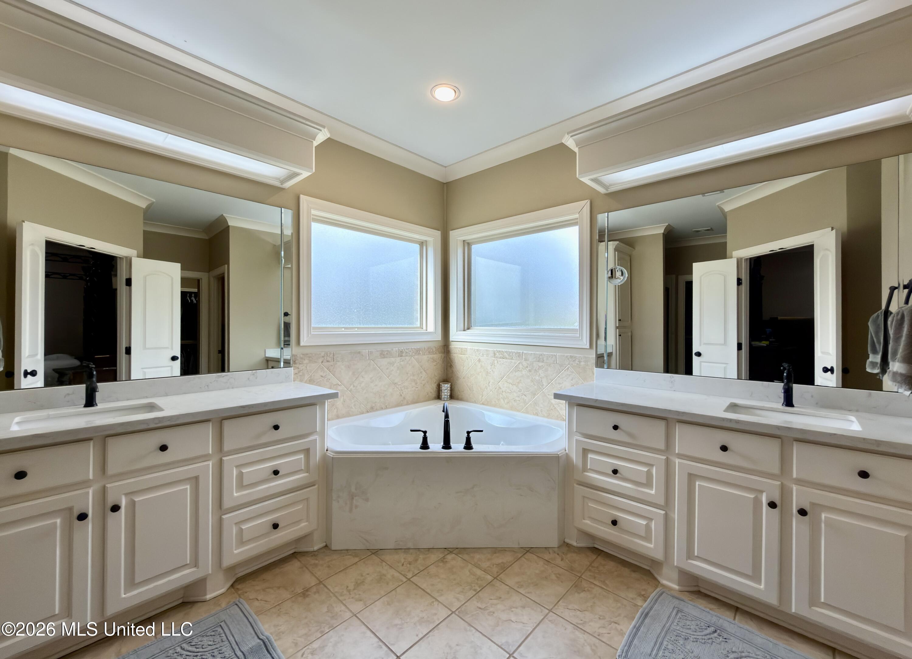118 Bentwood Drive Property Photo 31