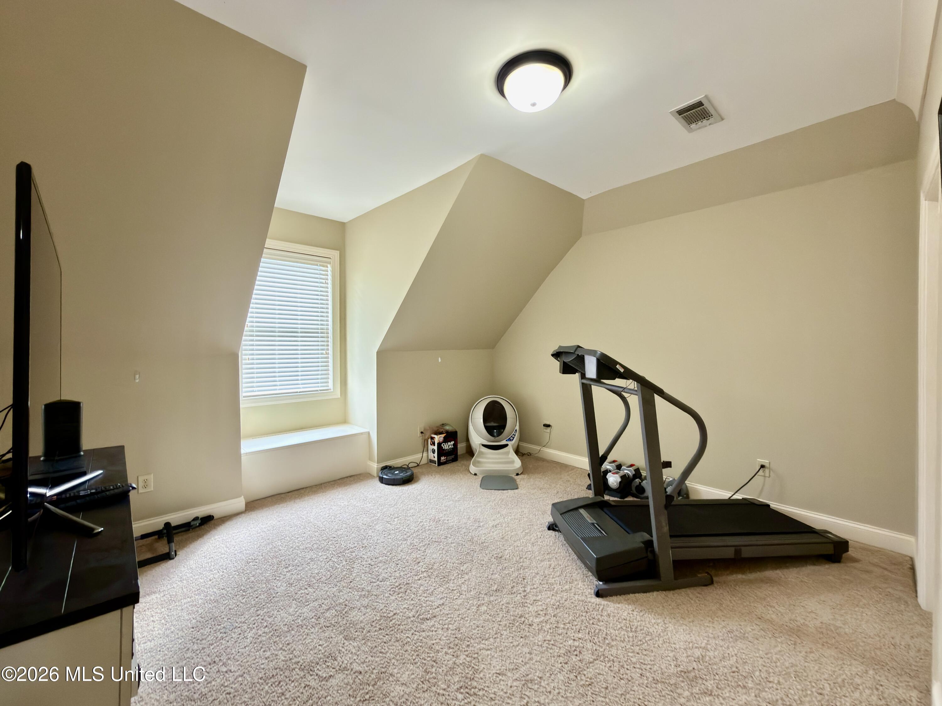 118 Bentwood Drive Property Photo 37