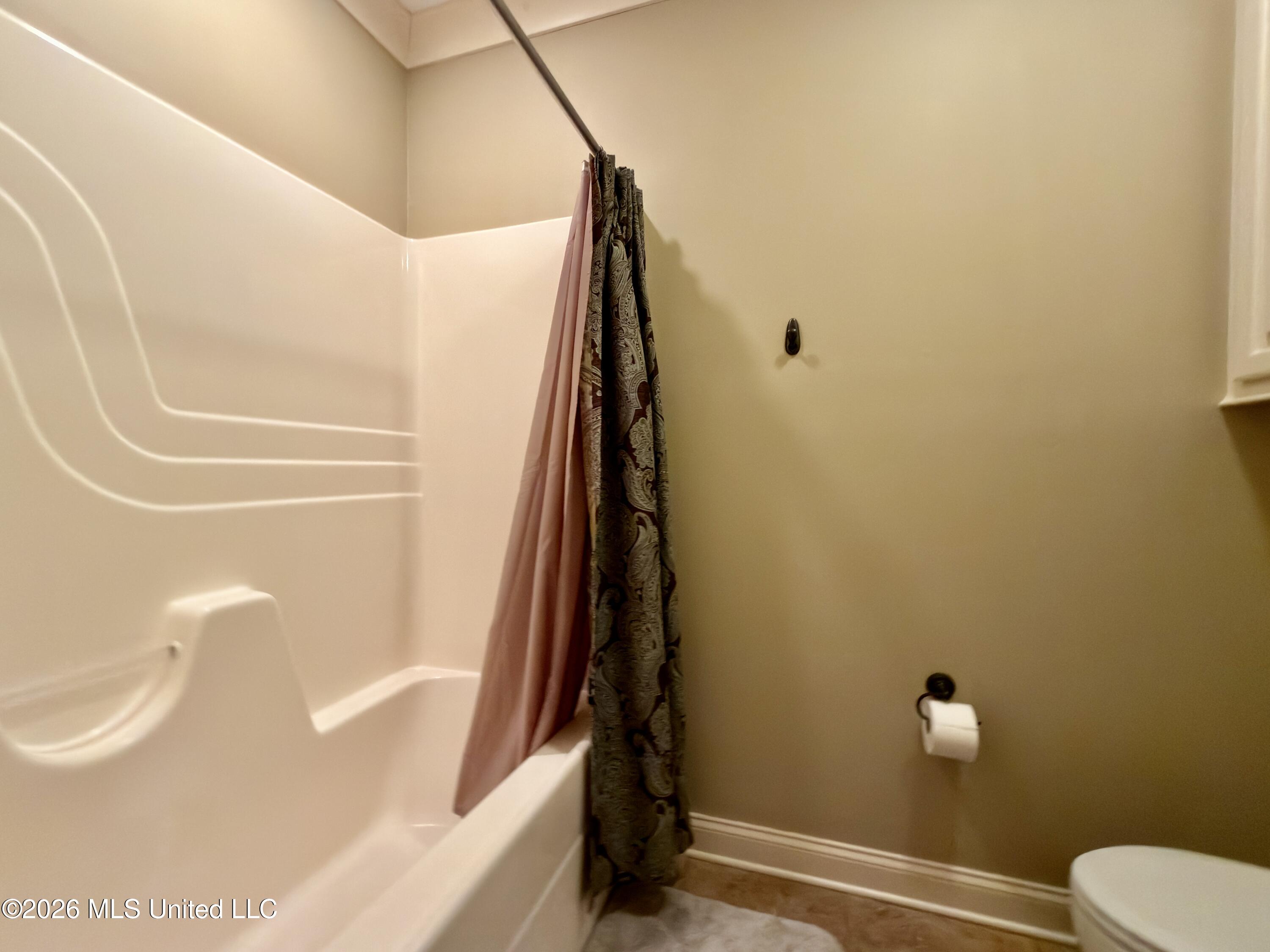 118 Bentwood Drive Property Photo 42