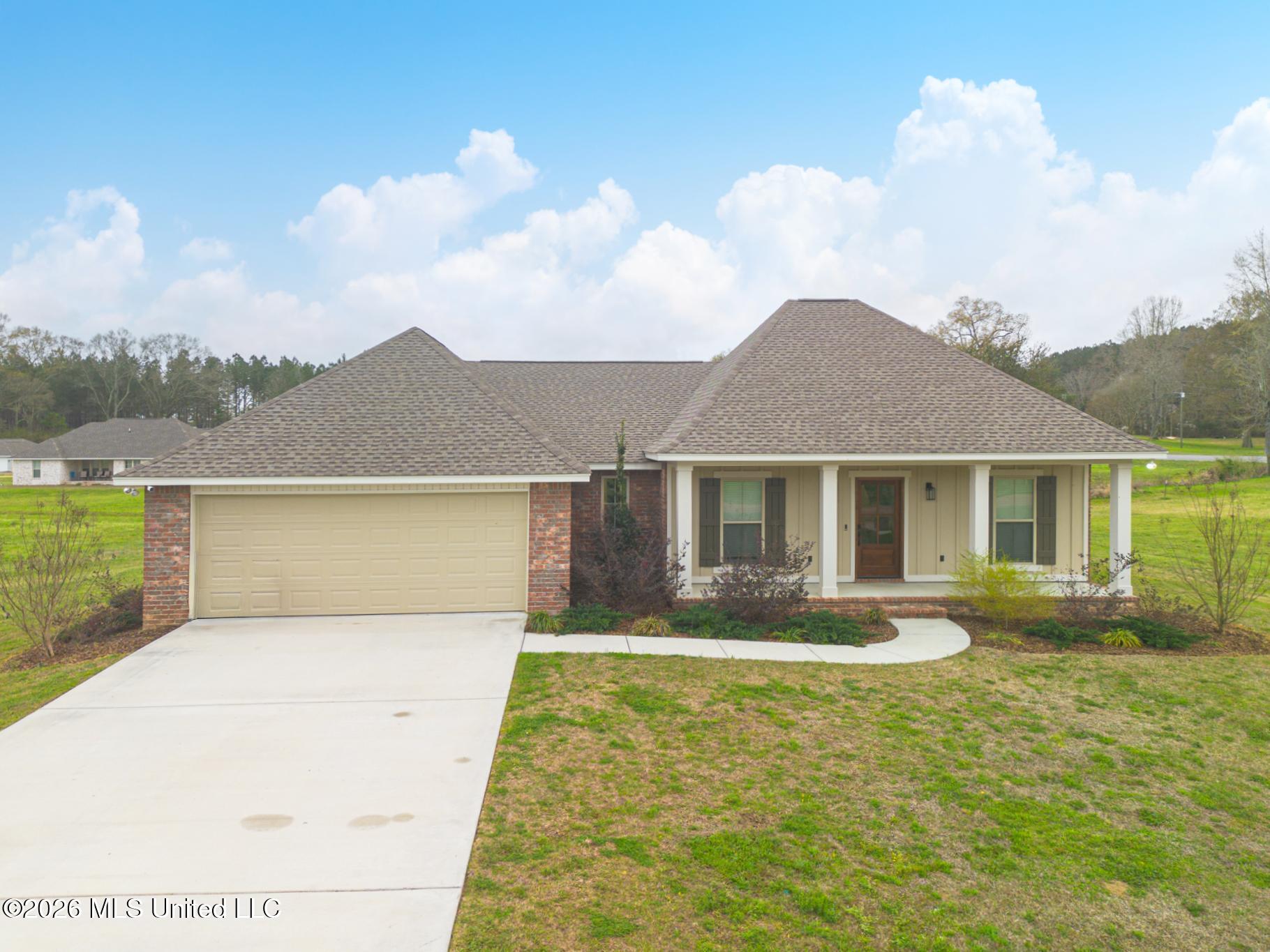6 Stephens Lane Property Photo 1