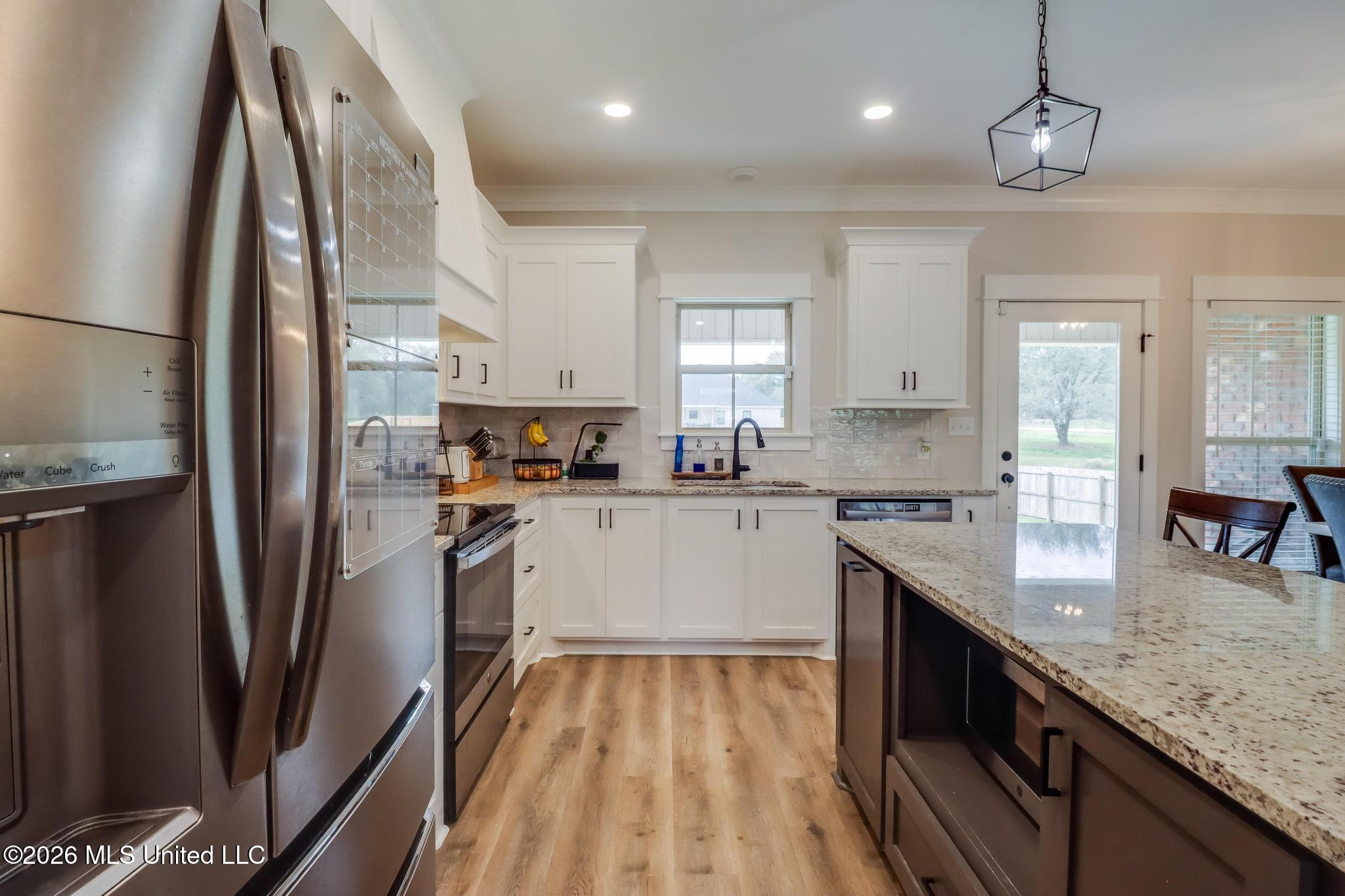 6 Stephens Lane Property Photo 9