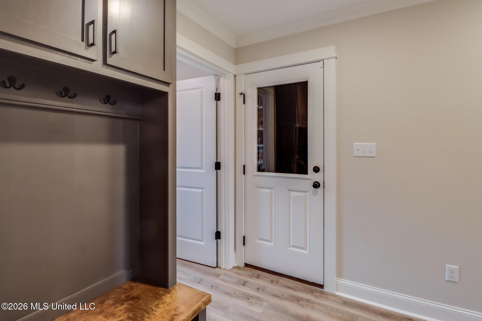 6 Stephens Lane Property Photo 17