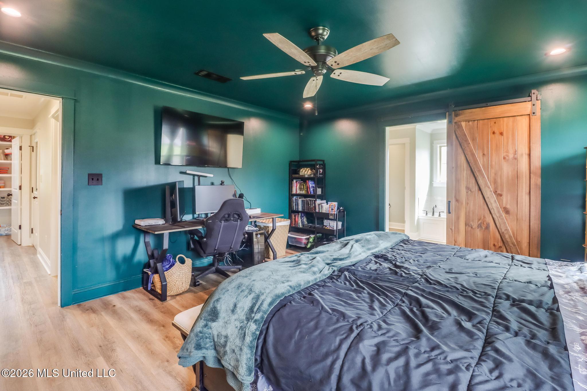 6 Stephens Lane Property Photo 20