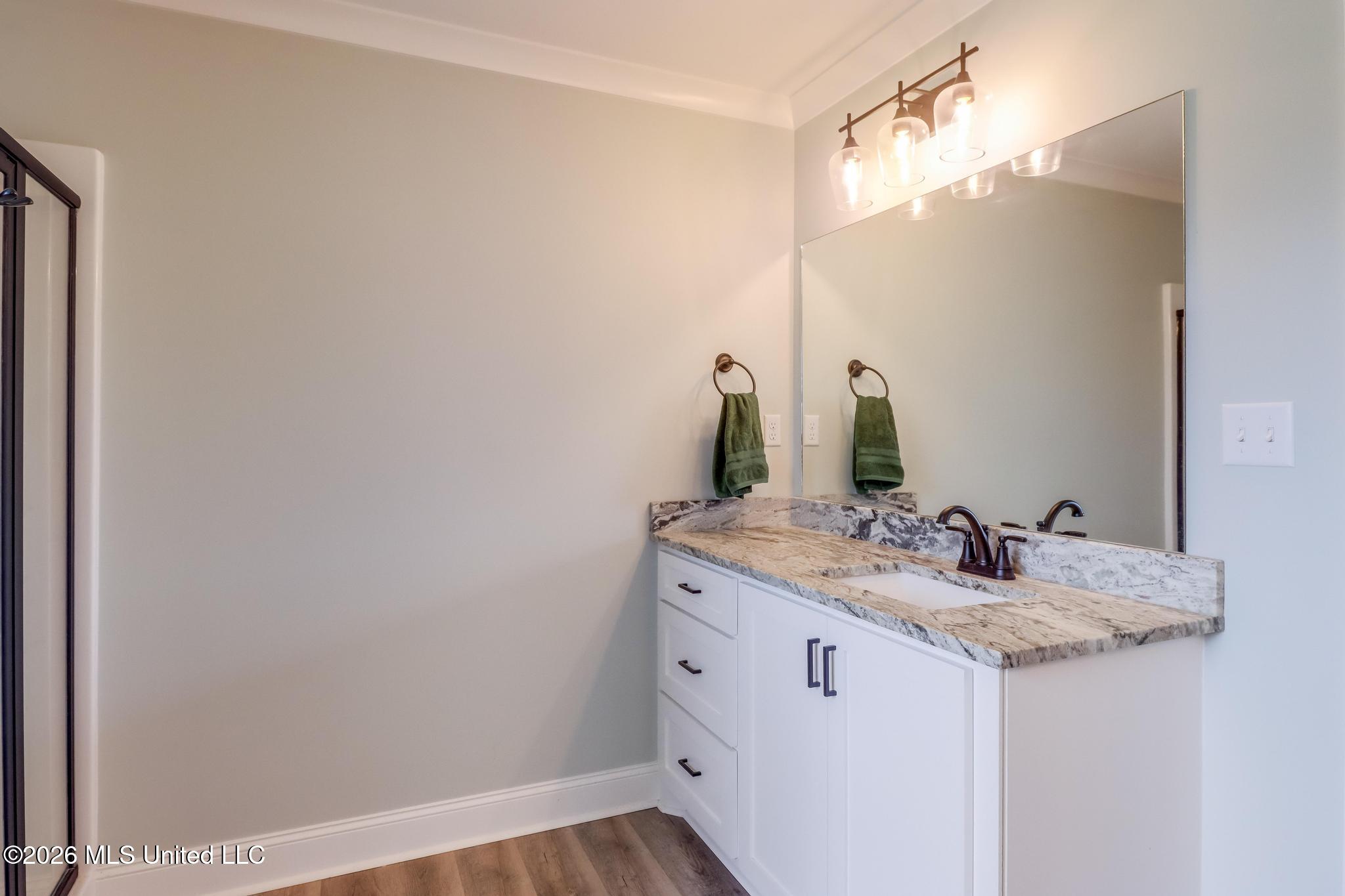 6 Stephens Lane Property Photo 22