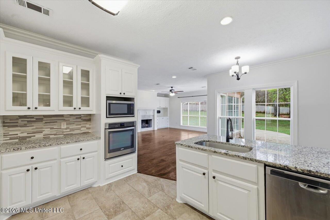 119 Hidden Hills Drive Property Photo 13
