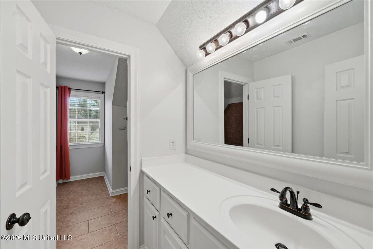 119 Hidden Hills Drive Property Photo 31