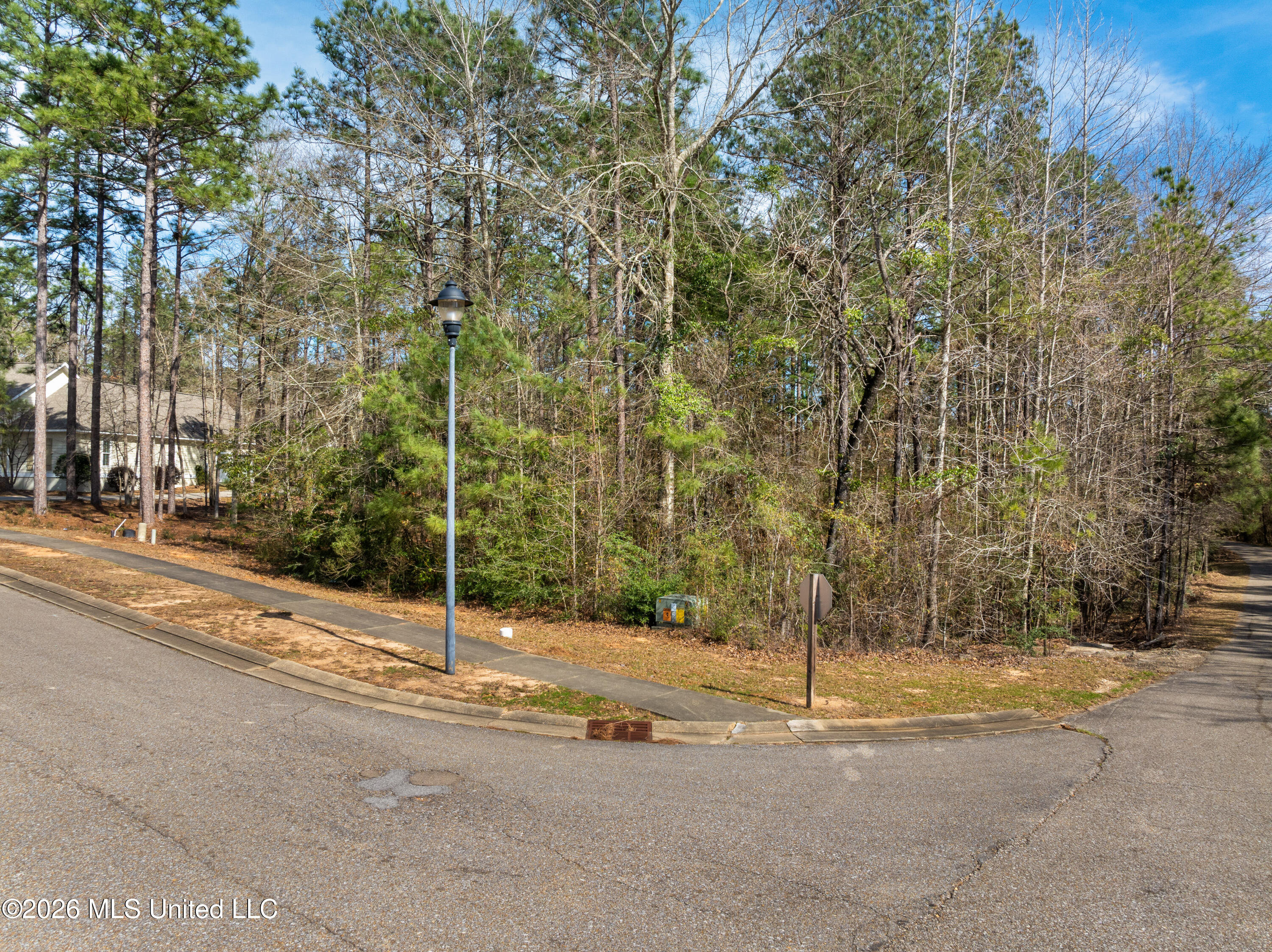 6 North Of Fields Property Photo 1