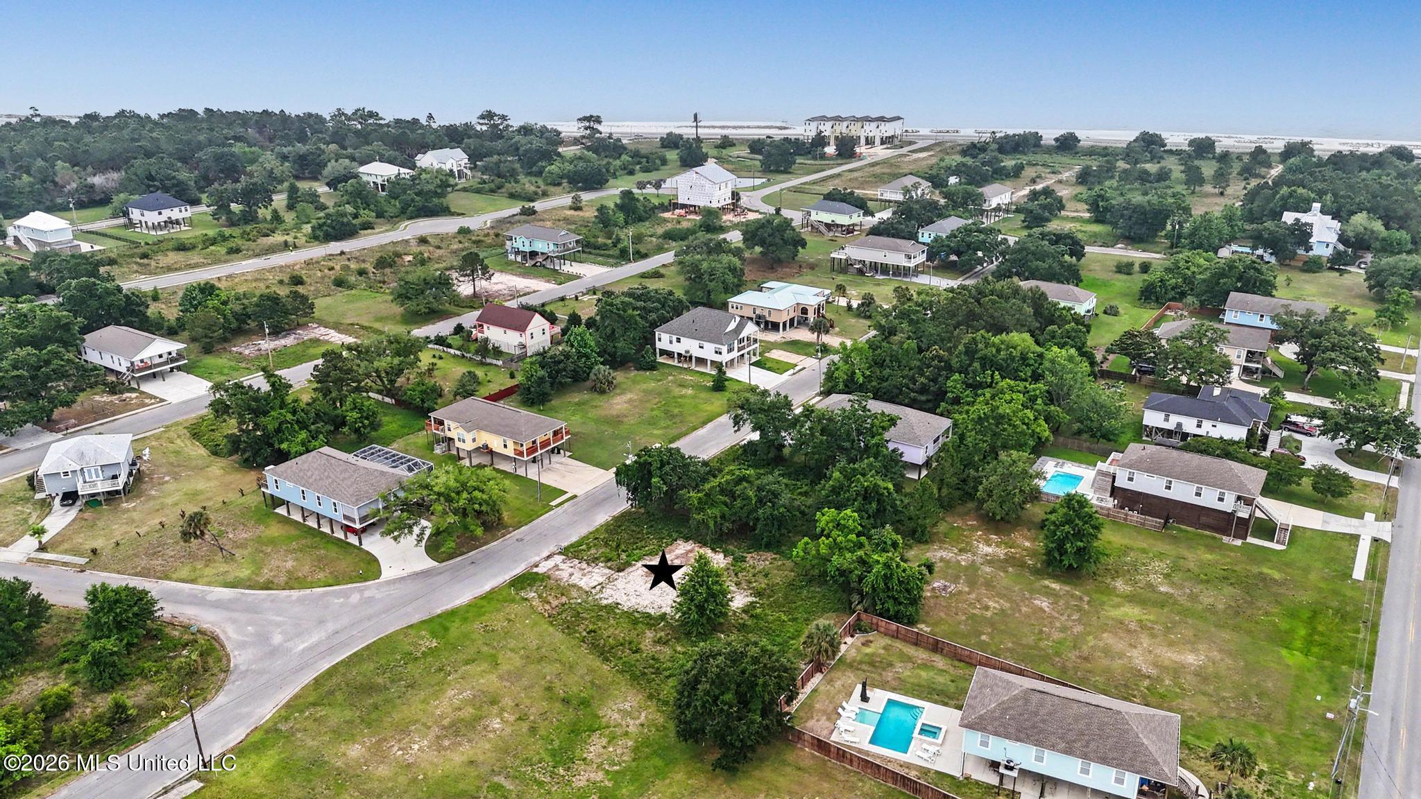 115 Pitcher Point Property Photo 14