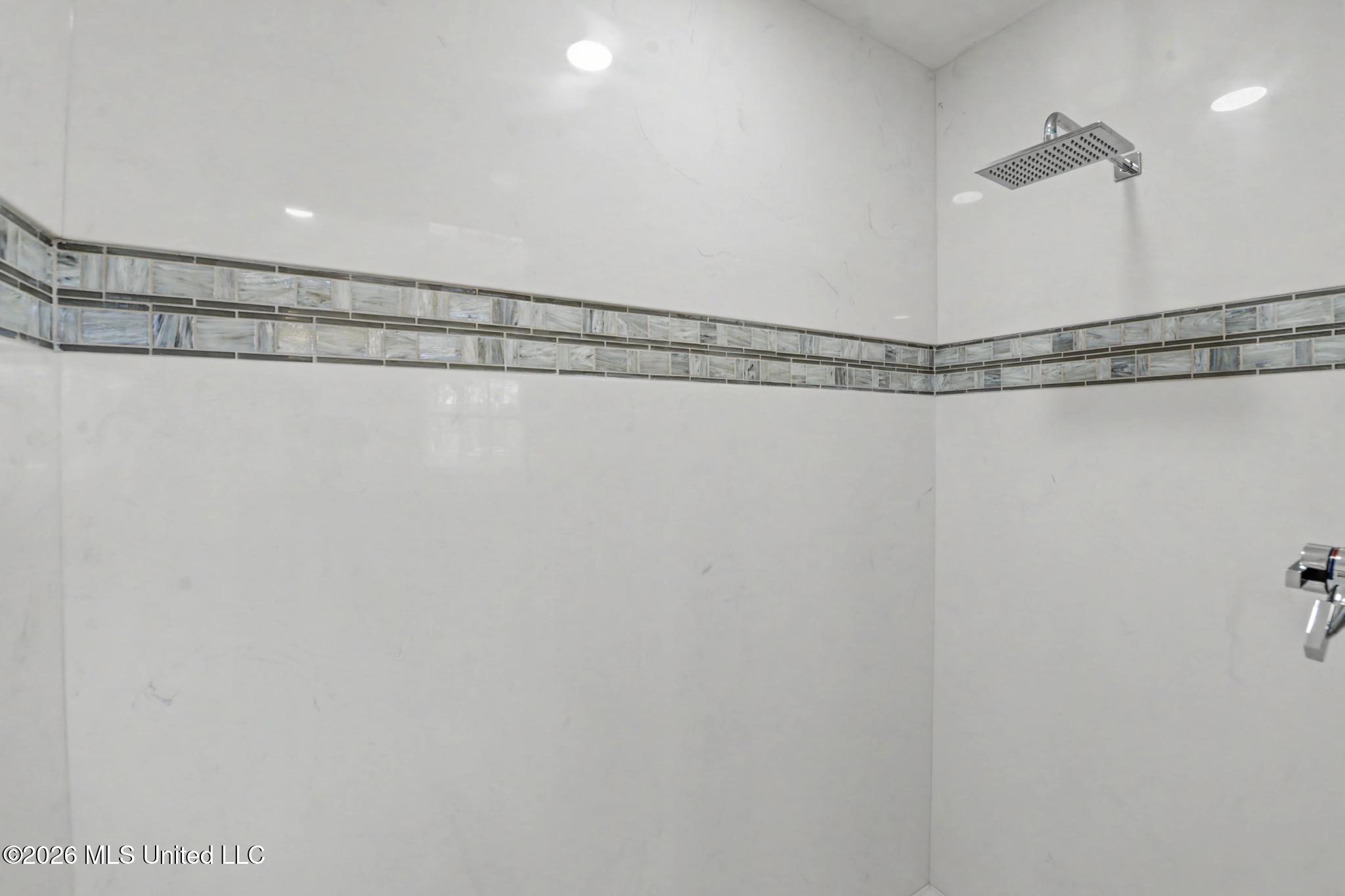 400 Manila Street Property Photo 19