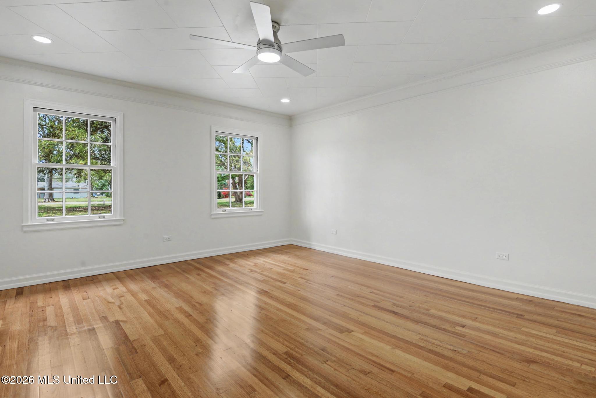 400 Manila Street Property Photo 22