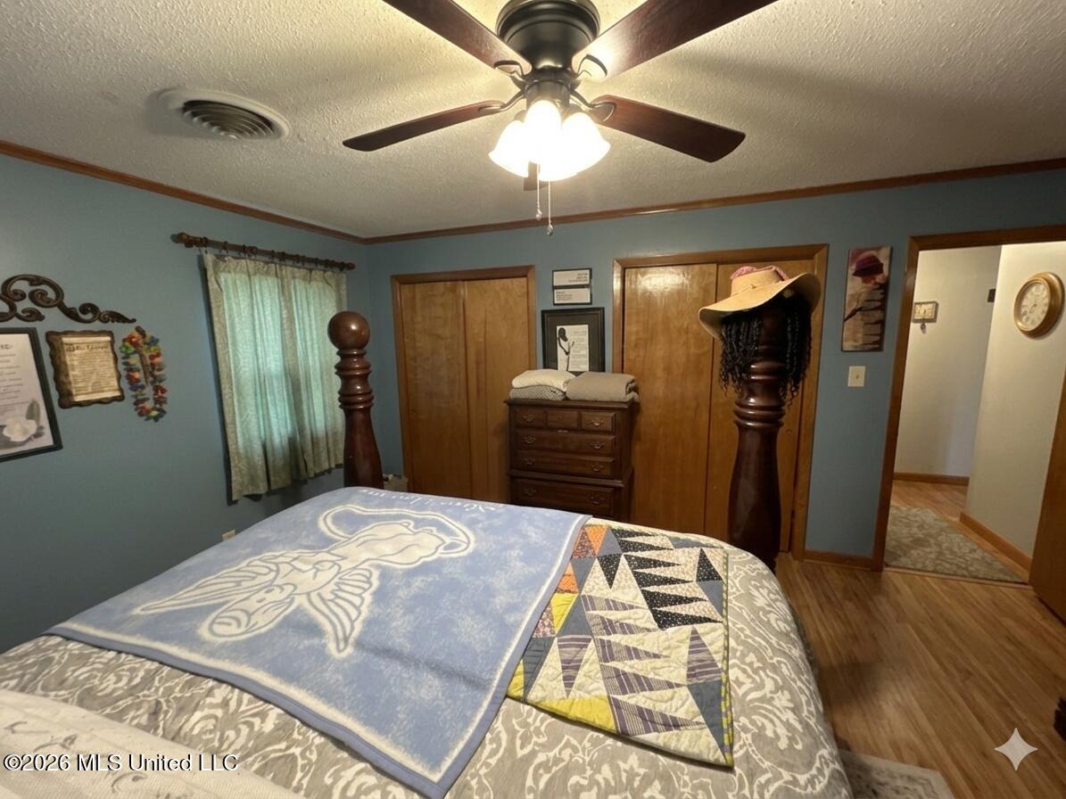 5219 State Highway 149 Property Photo 4