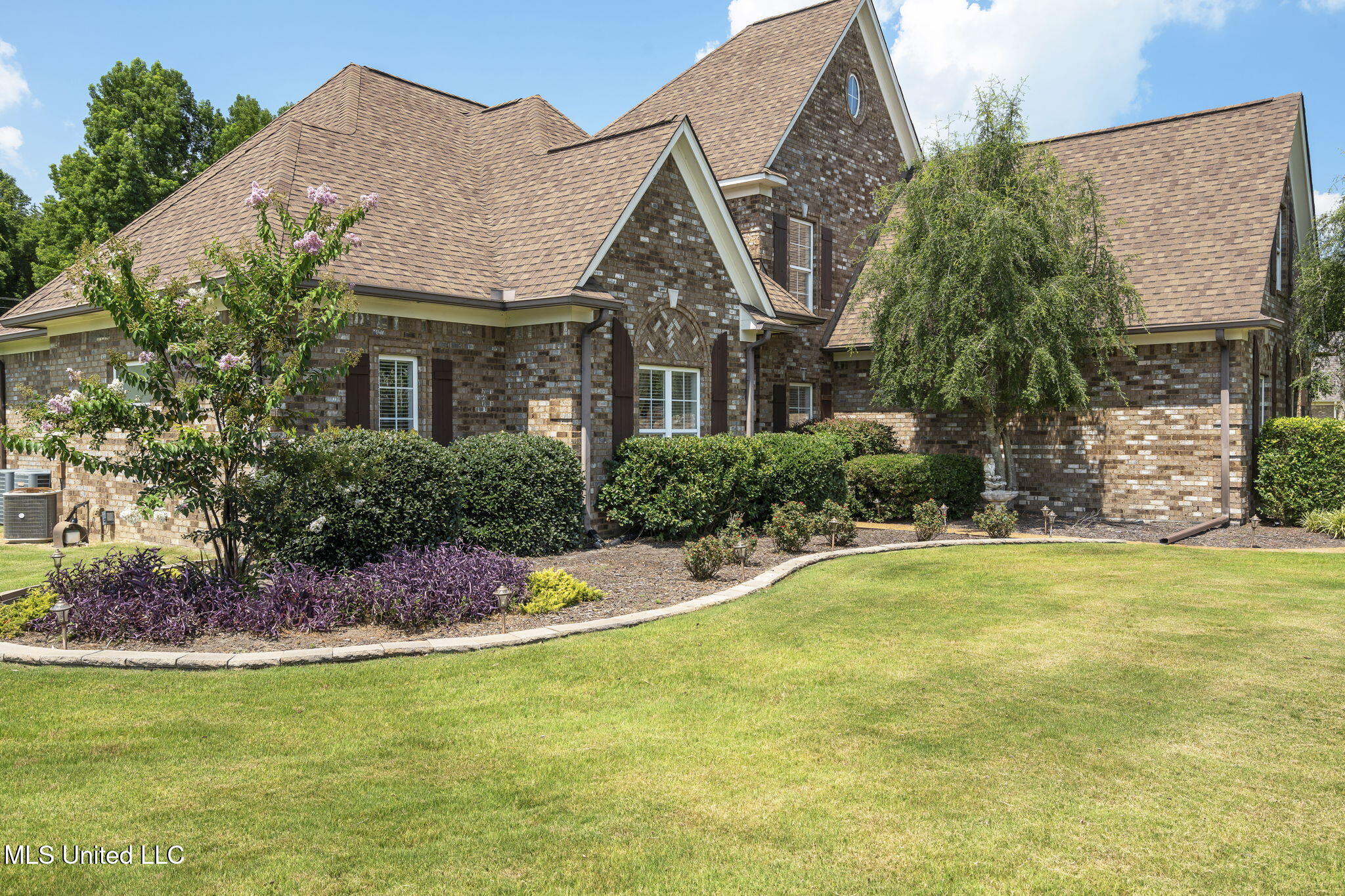 10080 Green Forest Drive Property Photo 7
