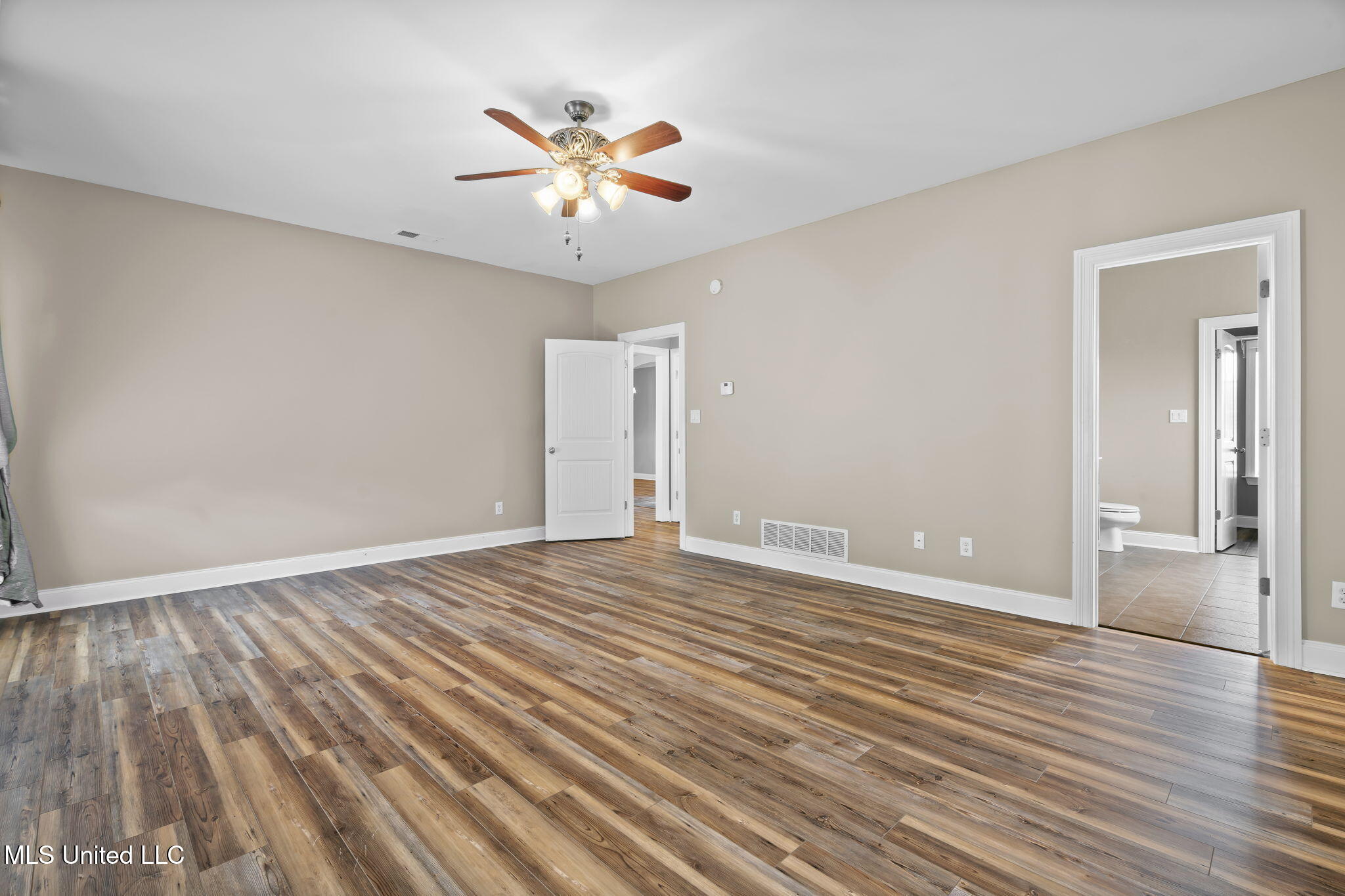 10080 Green Forest Drive Property Photo 25