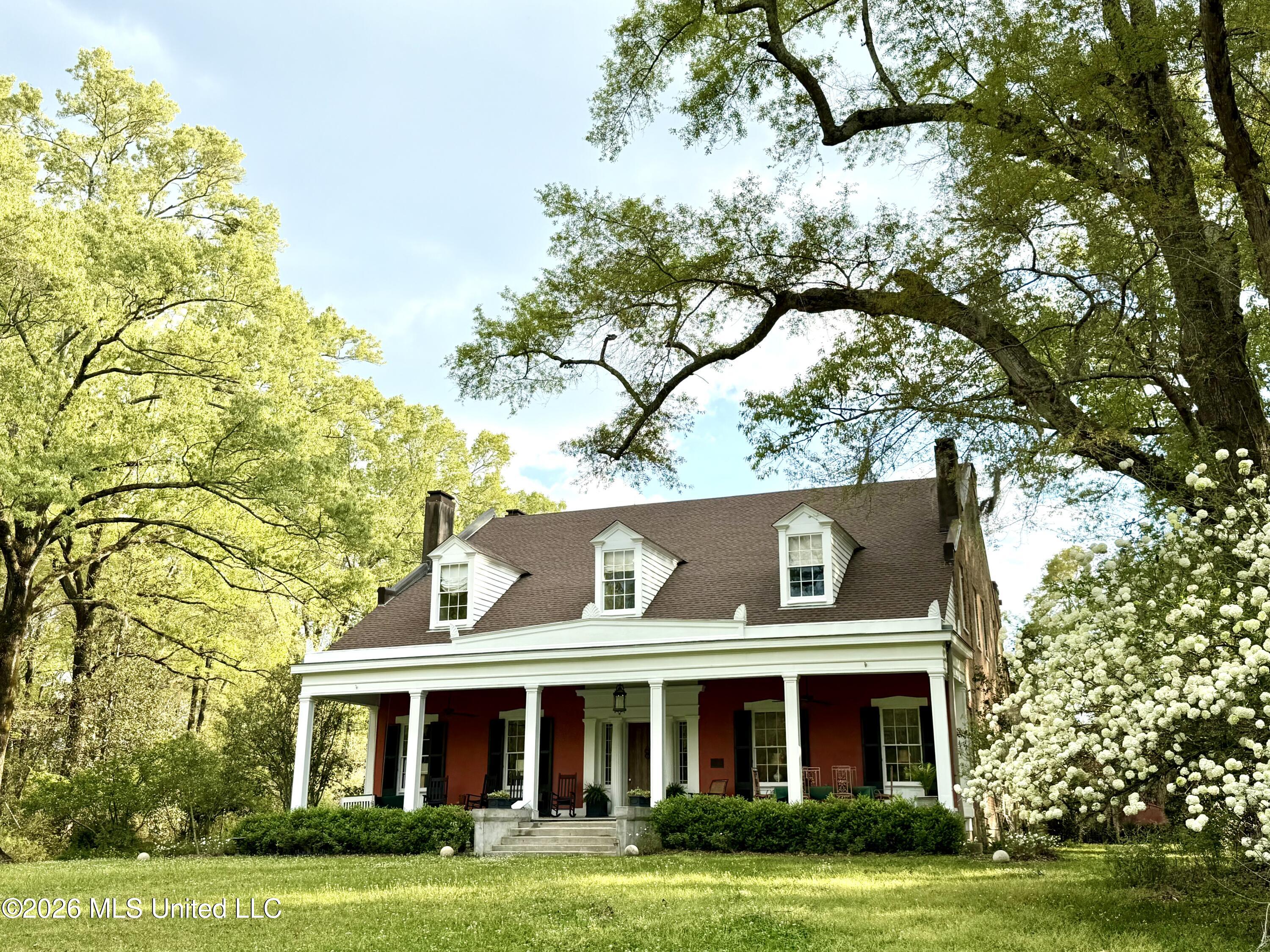 9227 River Road Property Photo 1