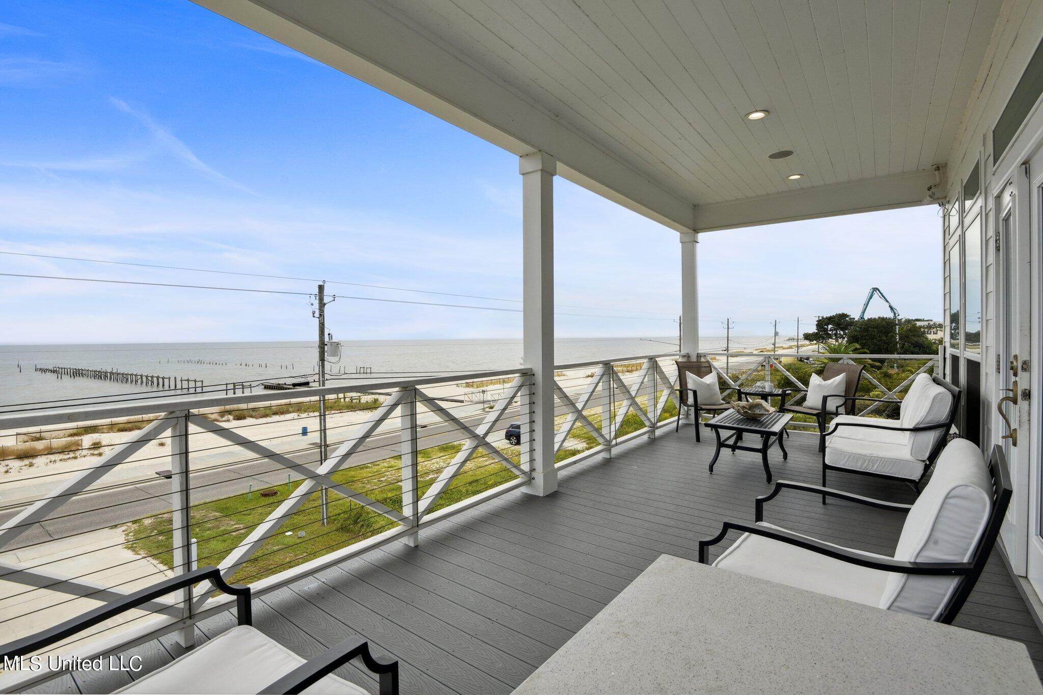 218 S Beach Boulevard Property Photo 2