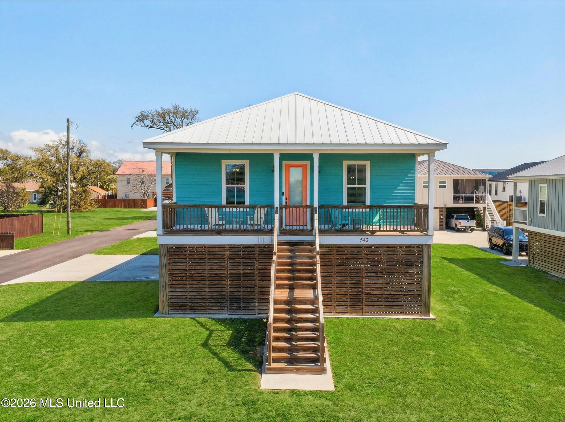 542 Woodward Avenue Property Photo 34