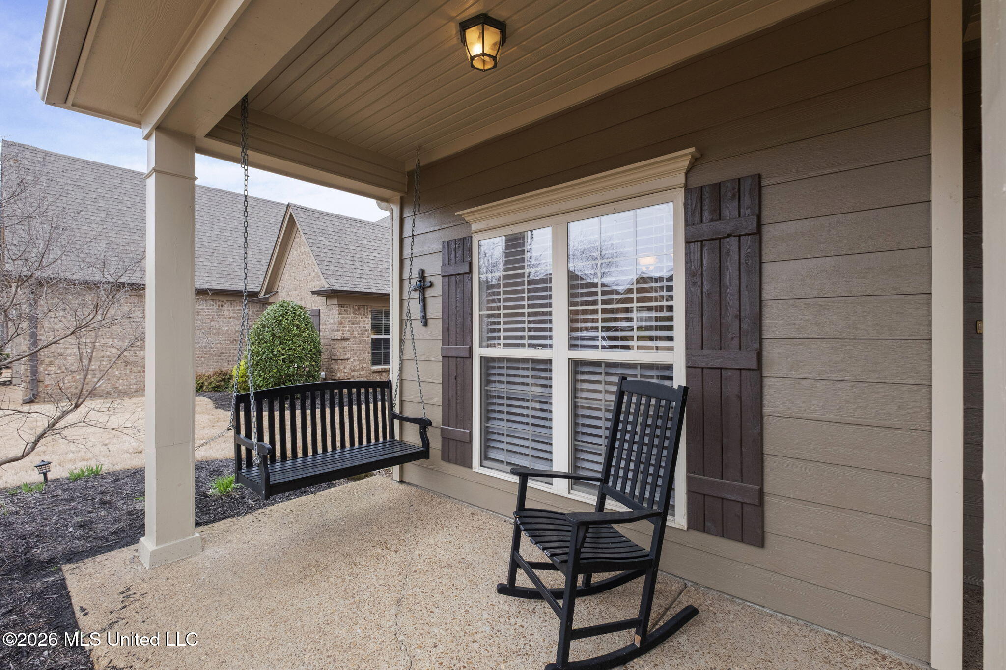 5900 S Foxdale Loop Property Photo 3