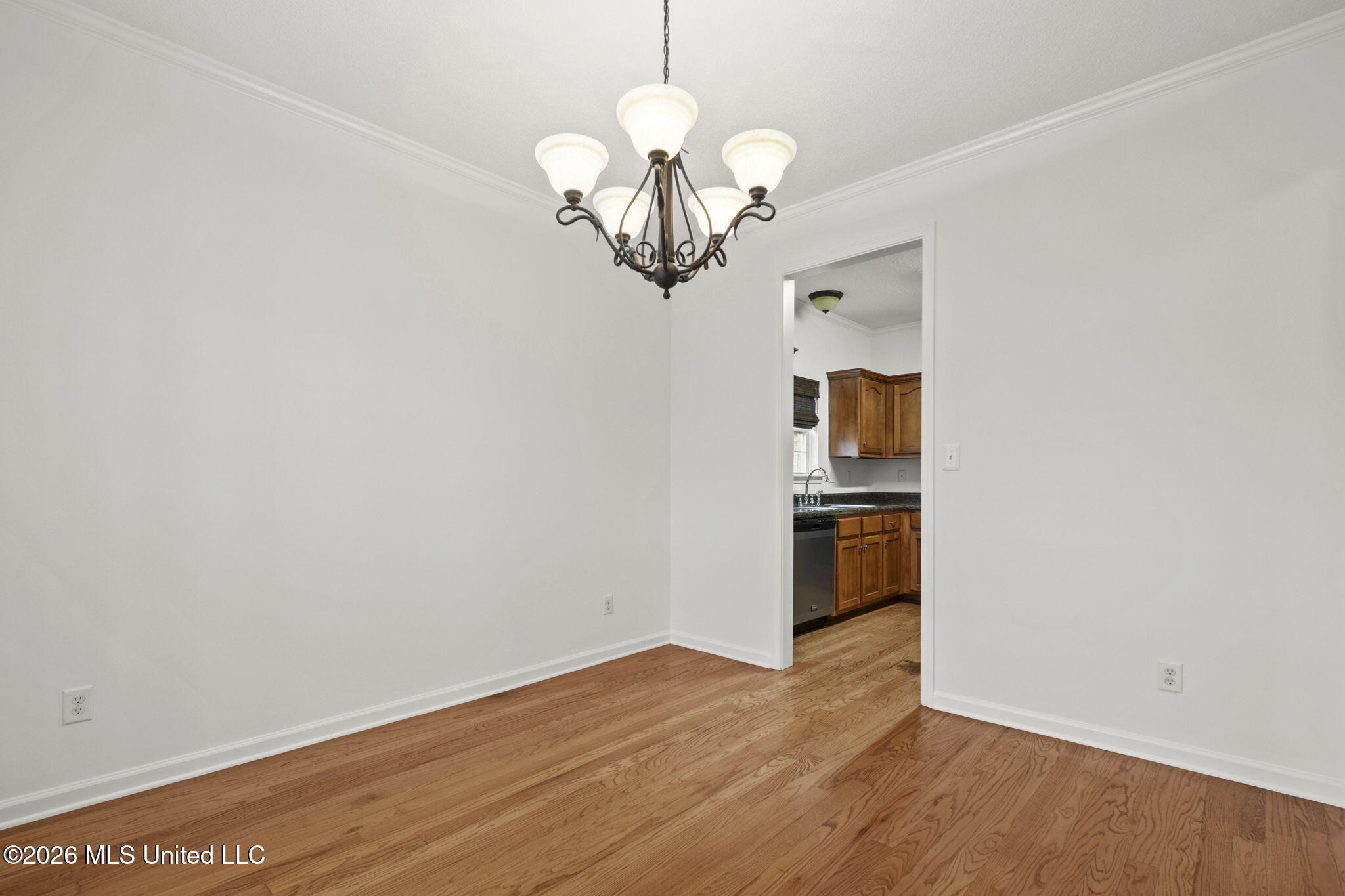 5900 S Foxdale Loop Property Photo 5