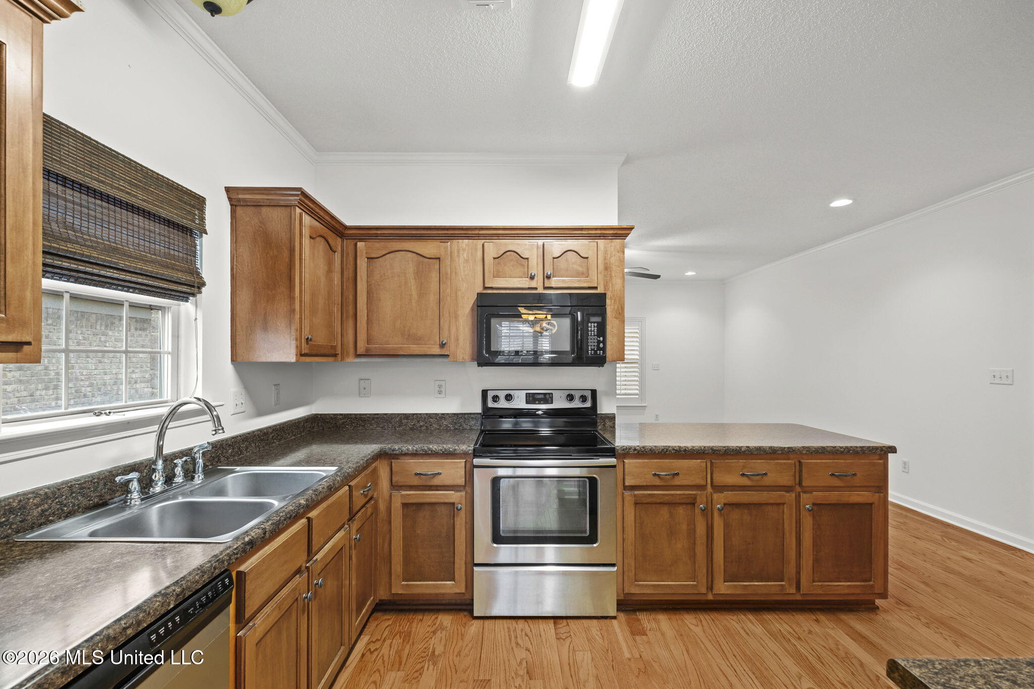 5900 S Foxdale Loop Property Photo 7