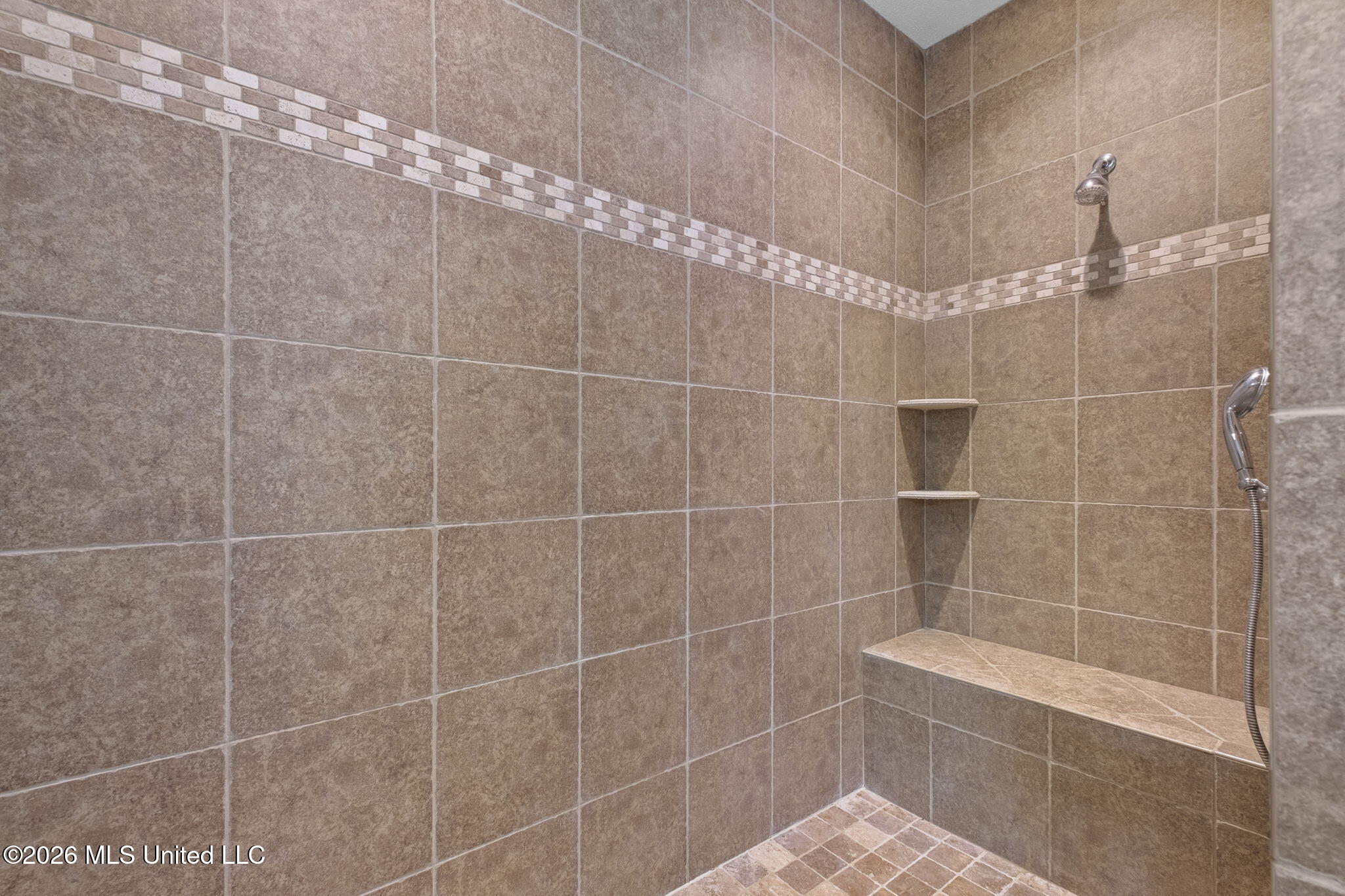 5900 S Foxdale Loop Property Photo 20