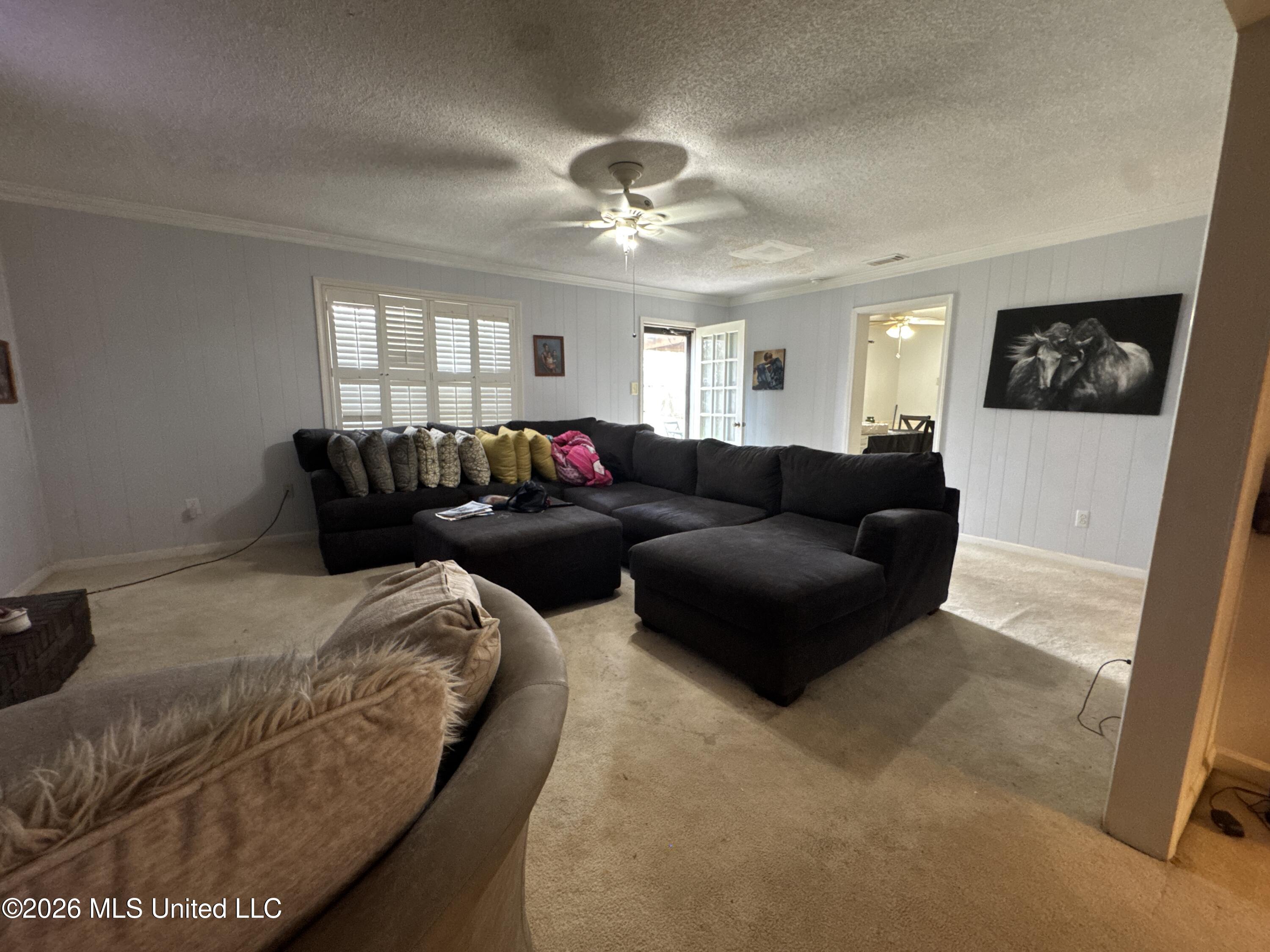7090 Greenbrook Parkway Property Photo 9