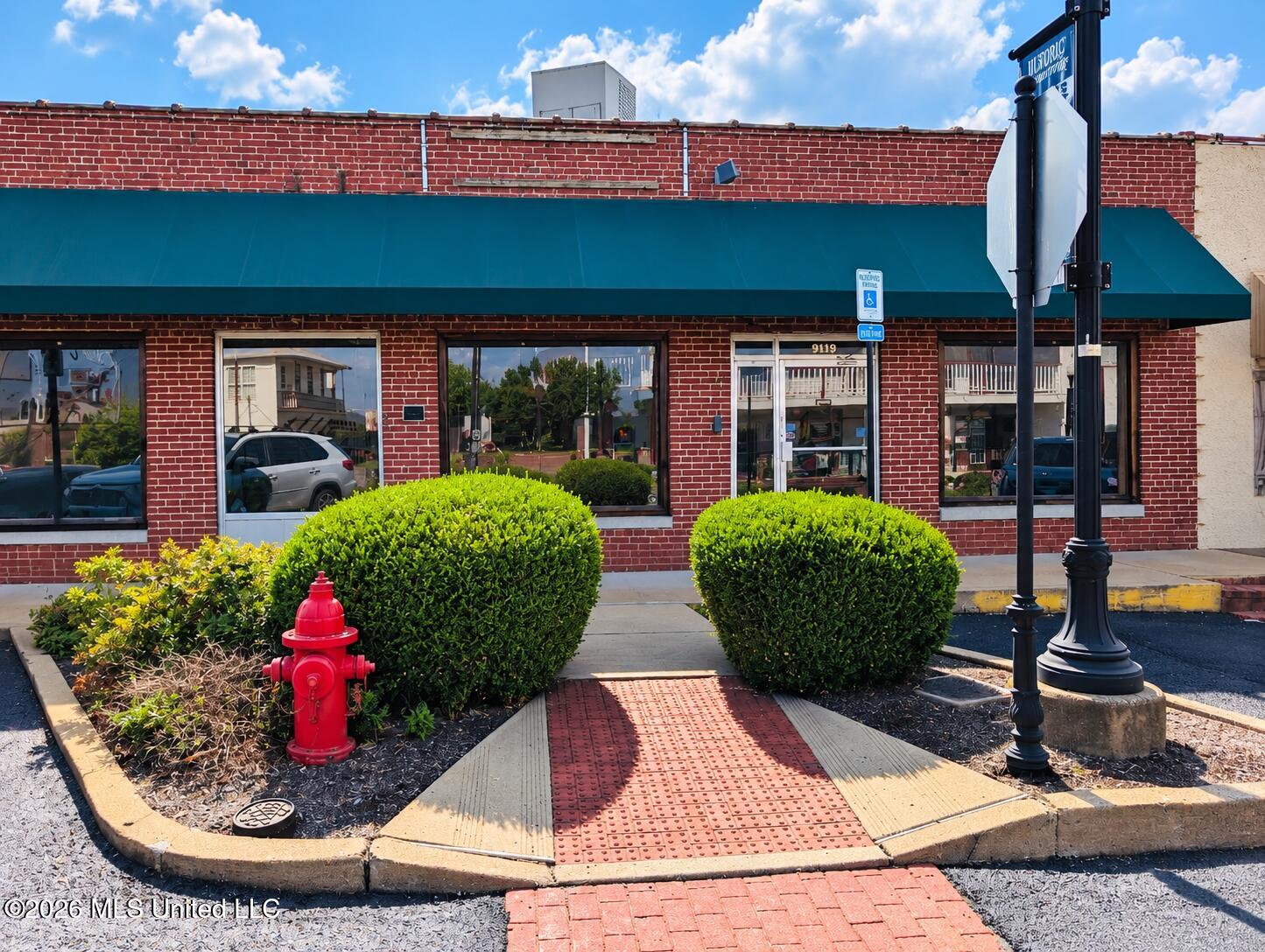 9119 Pigeon Roost Road Property Photo 1